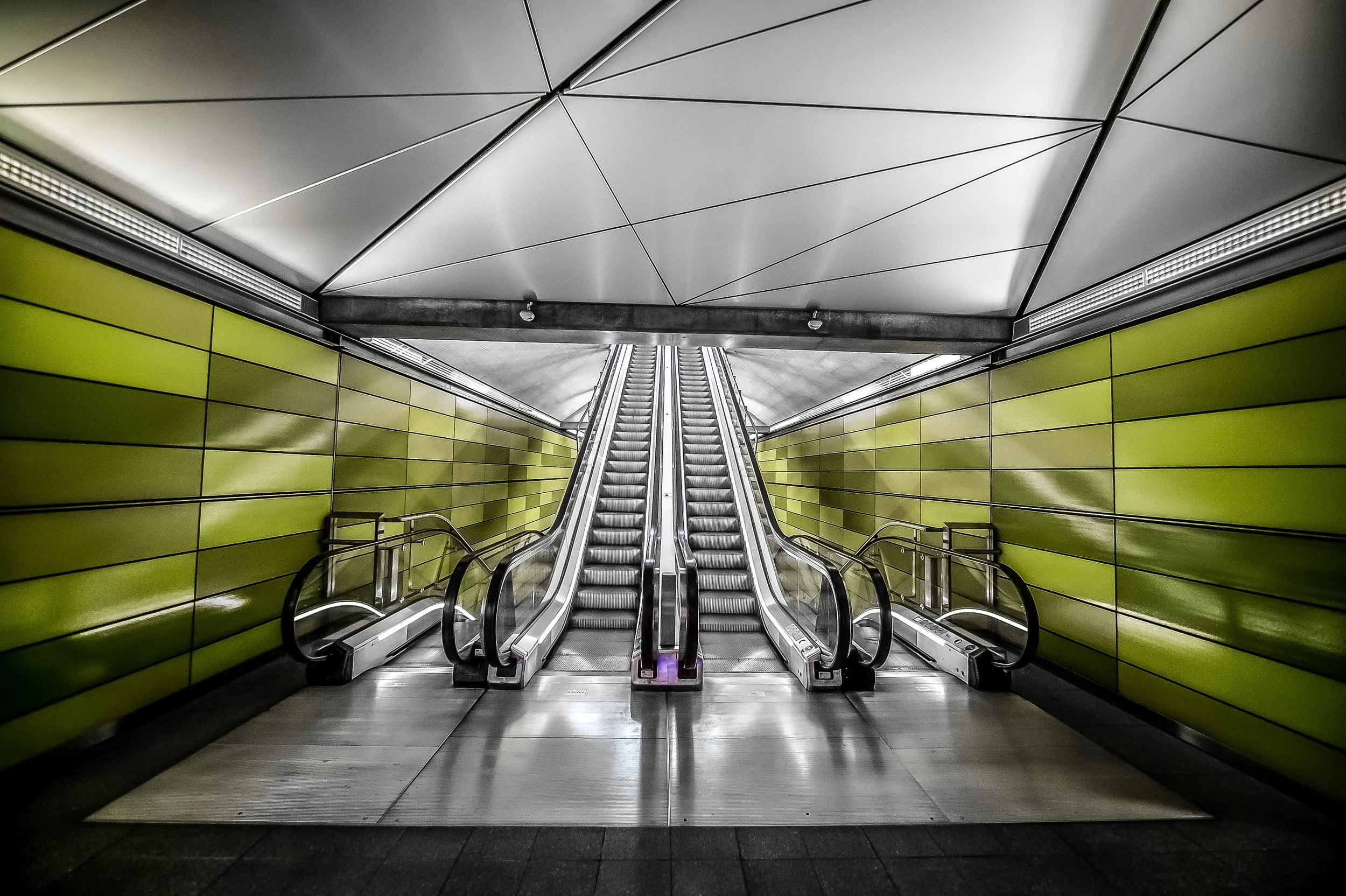 2022-08-07-Fotograf©RenatoManzionna-KøbenhavnsMetro-FrederiksbergAllé-03.jpg