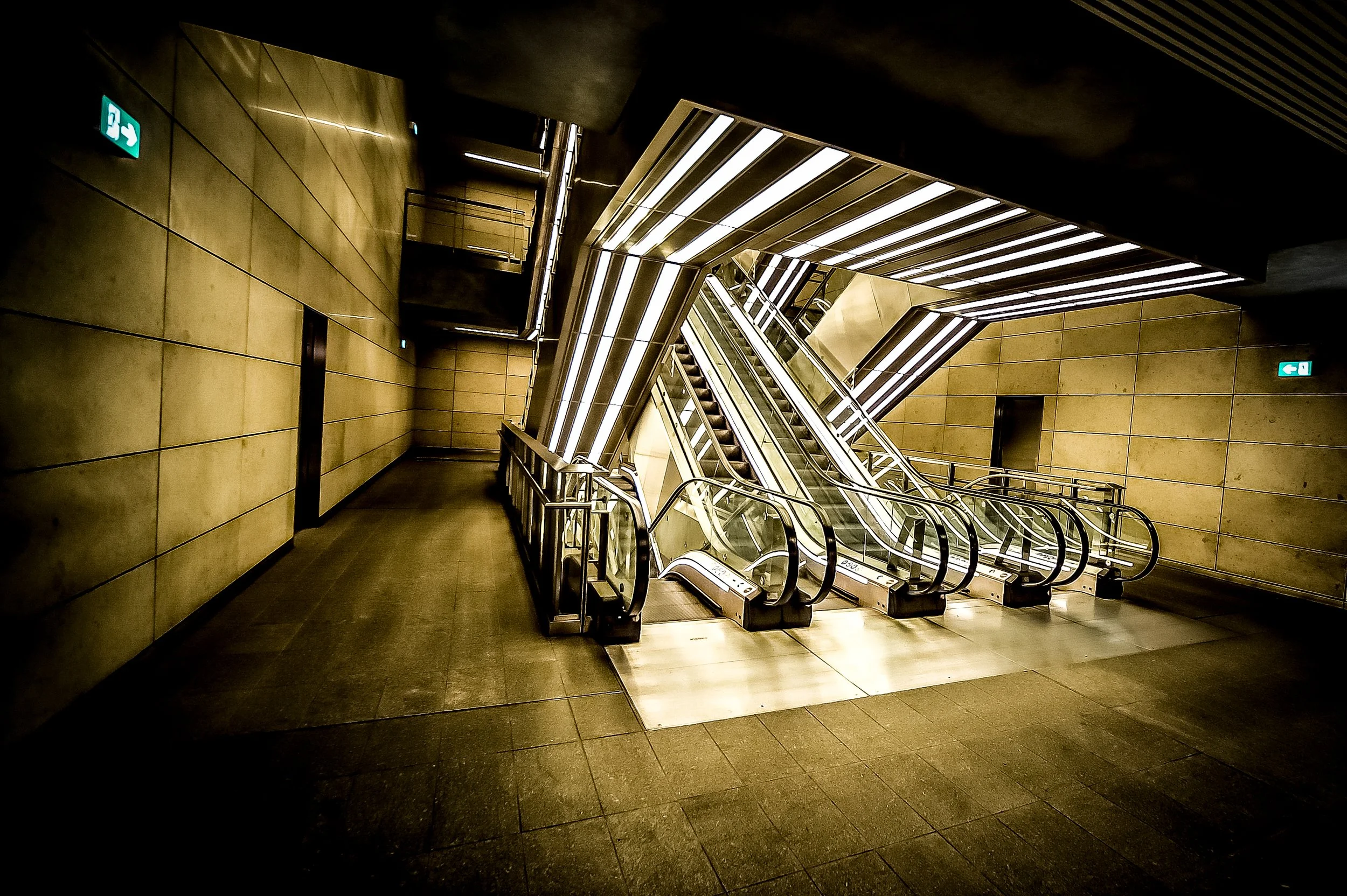 2021-10-17-Fotograf©RenatoManzionna-KøbenhavnsMetro-MarmorKirken-01A.jpg