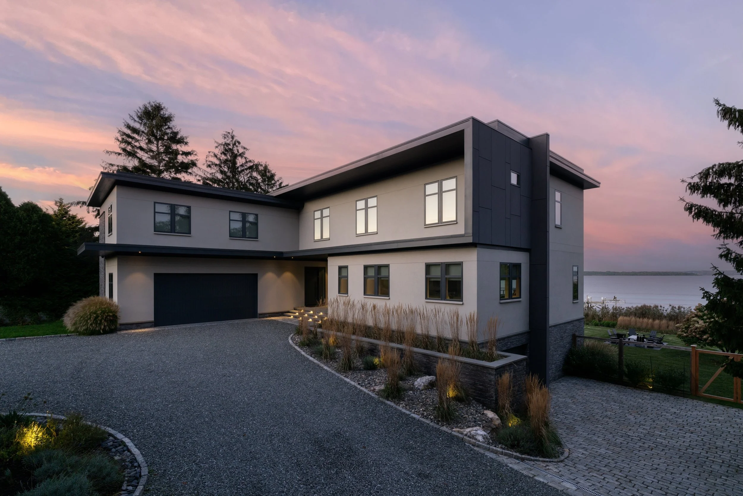 SullivanCustomHomes_1046EShore-8.jpg