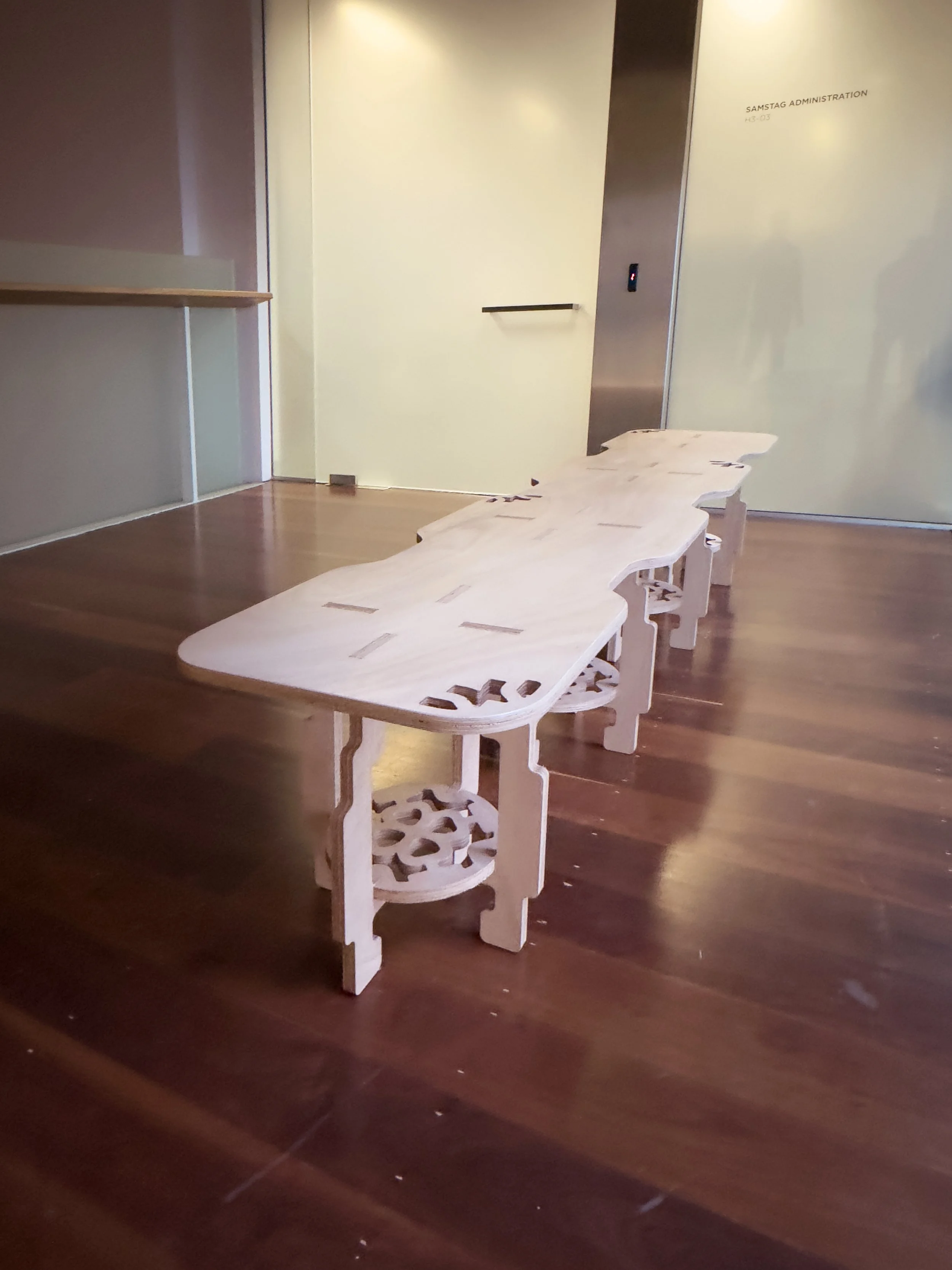 MingMing Bench 3.jpg