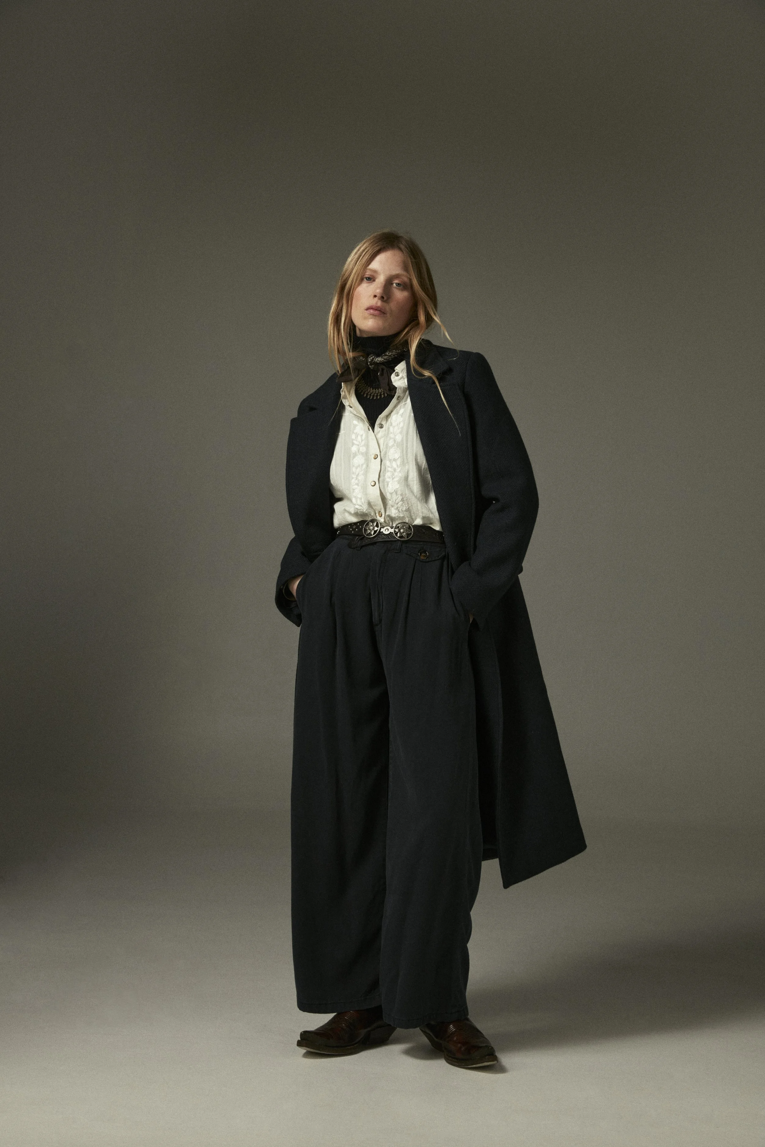 MAISON HOTEL - LOOKBOOK FW2025-26_DAY1_022_3125 (1).jpg