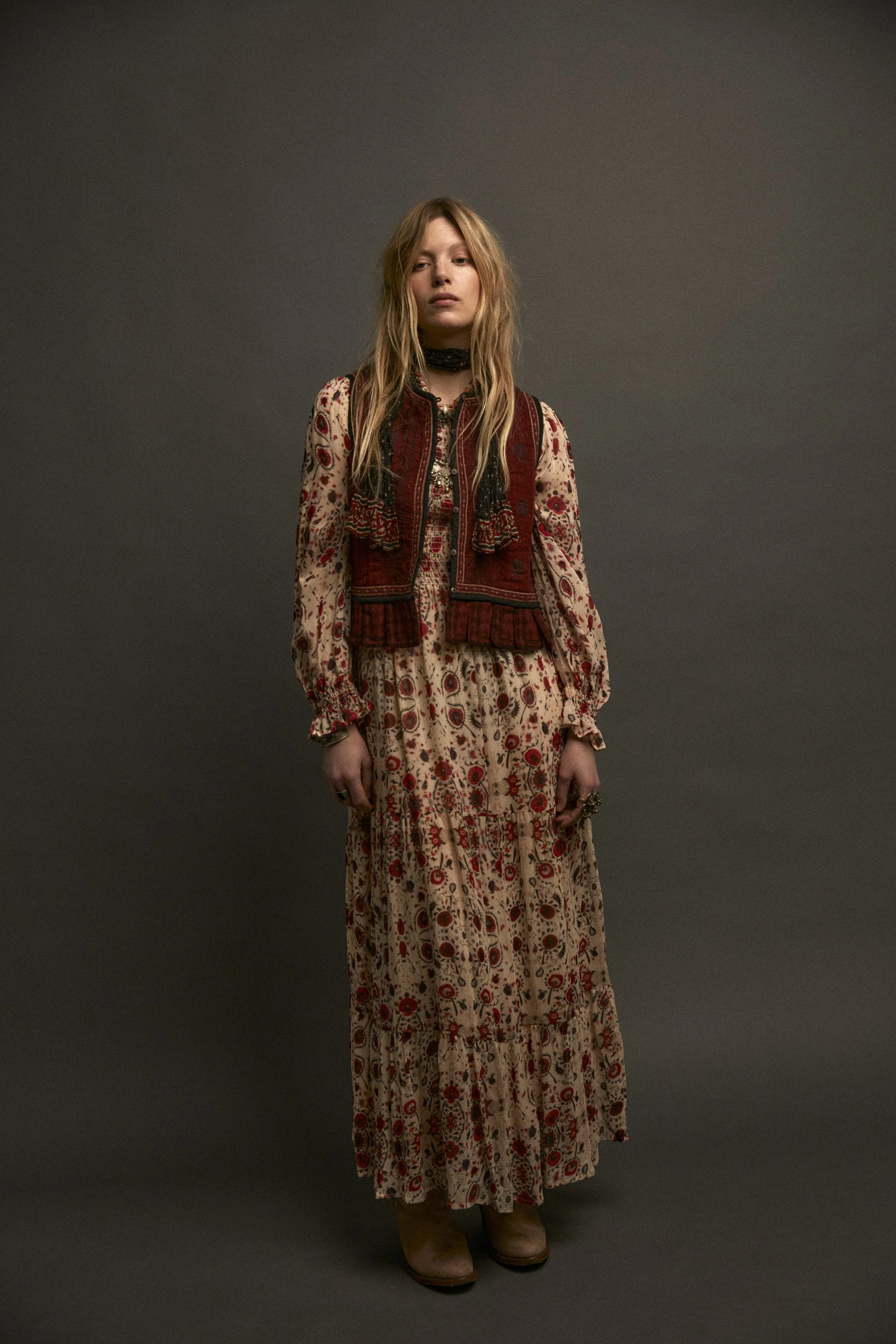 MAISON HOTEL - LOOKBOOK FW2025-26_DAY2_008_0649.jpg