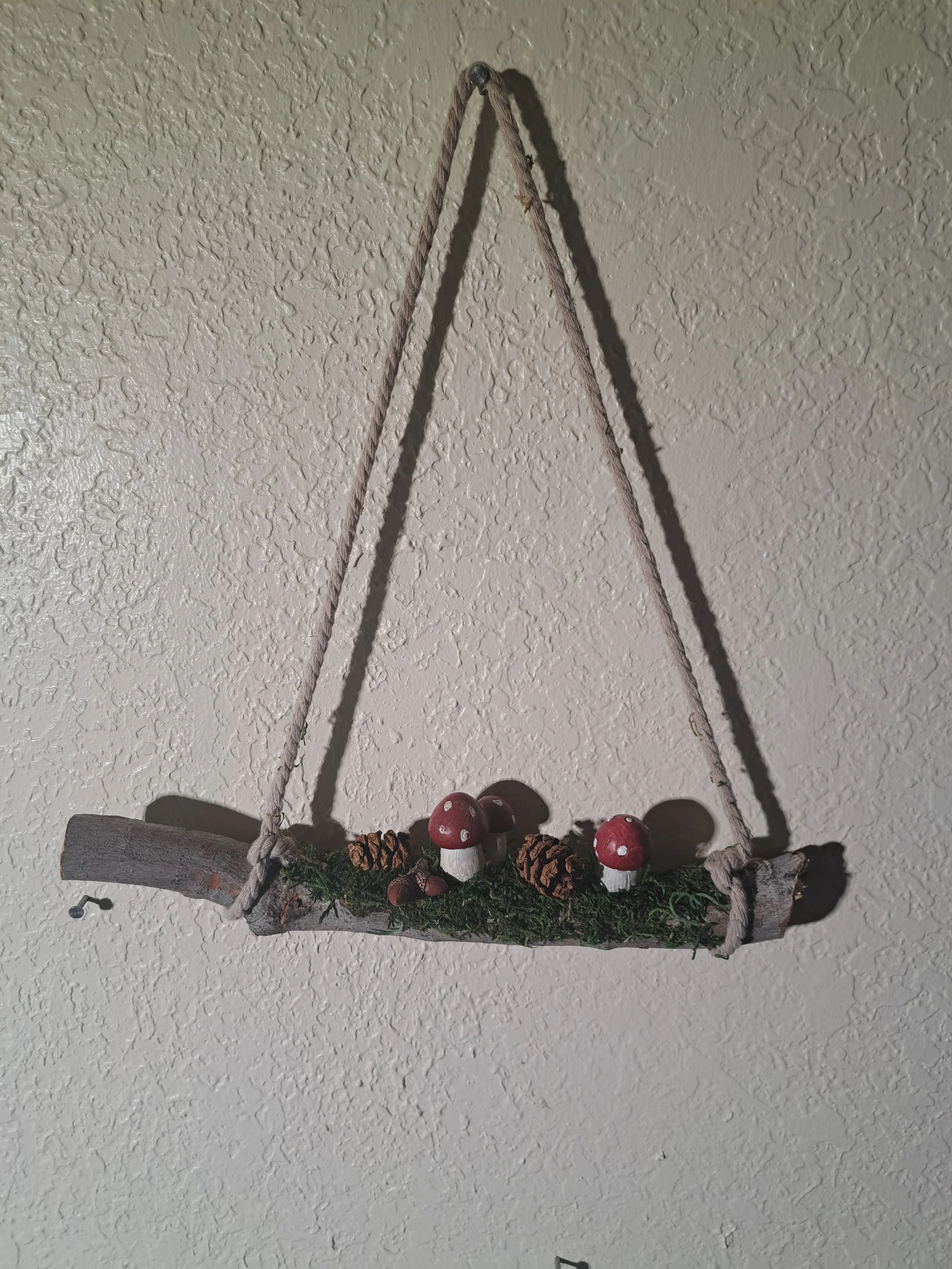 Medium Branch Hanging