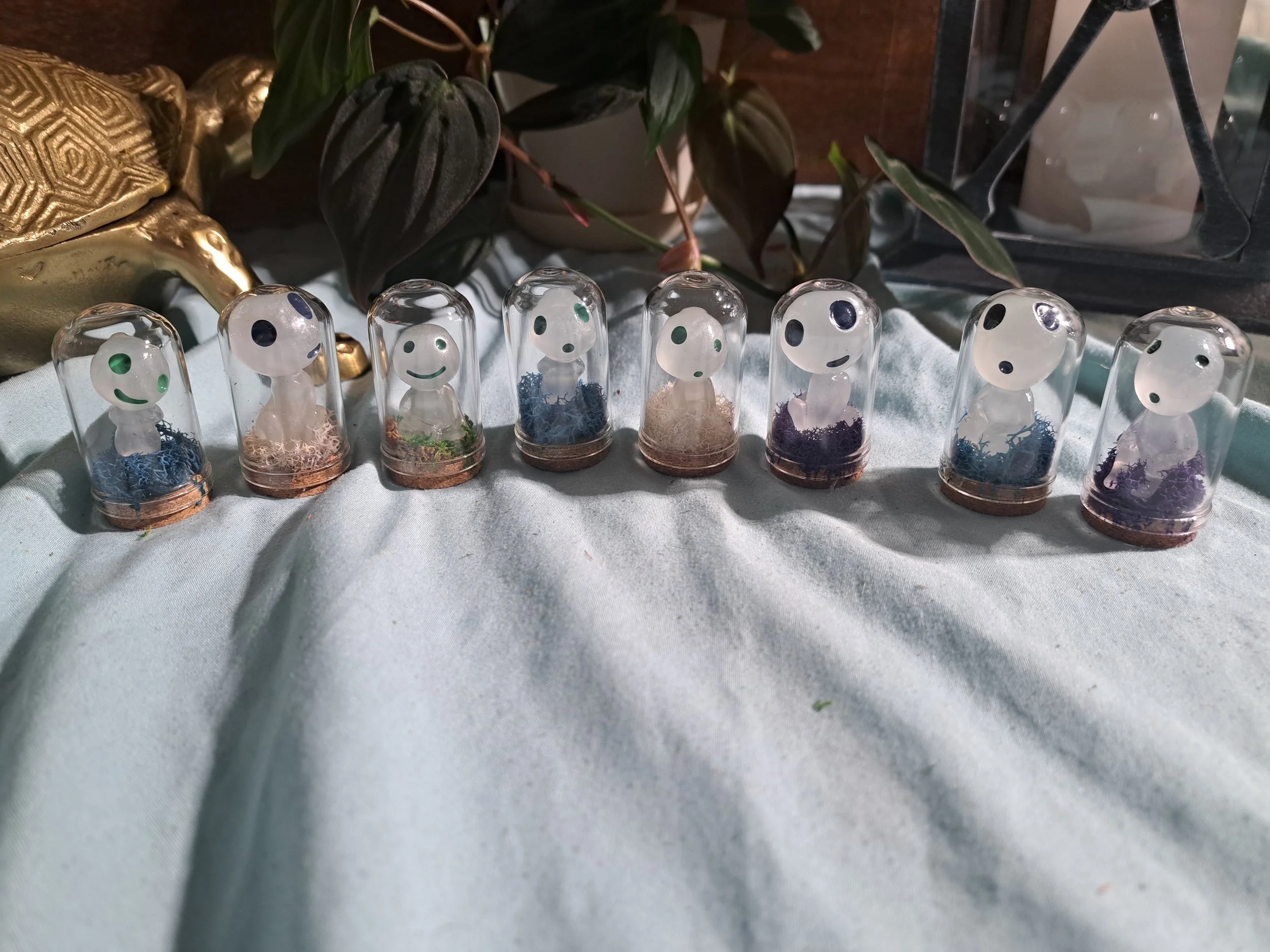 Miniature Dome Terrariums Forest Friends (glow in the dark)