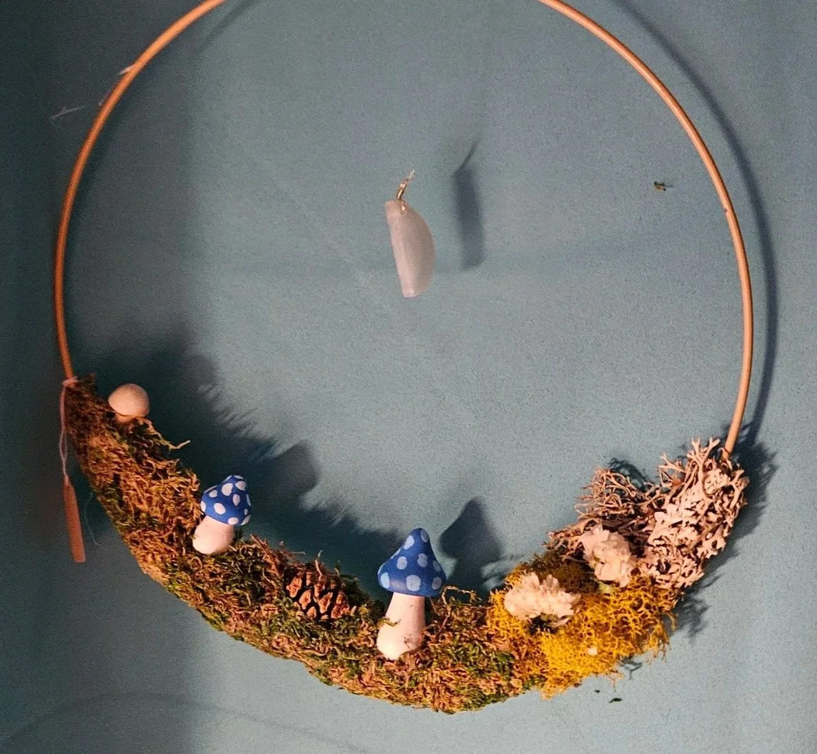 Medium Hanging Hoop