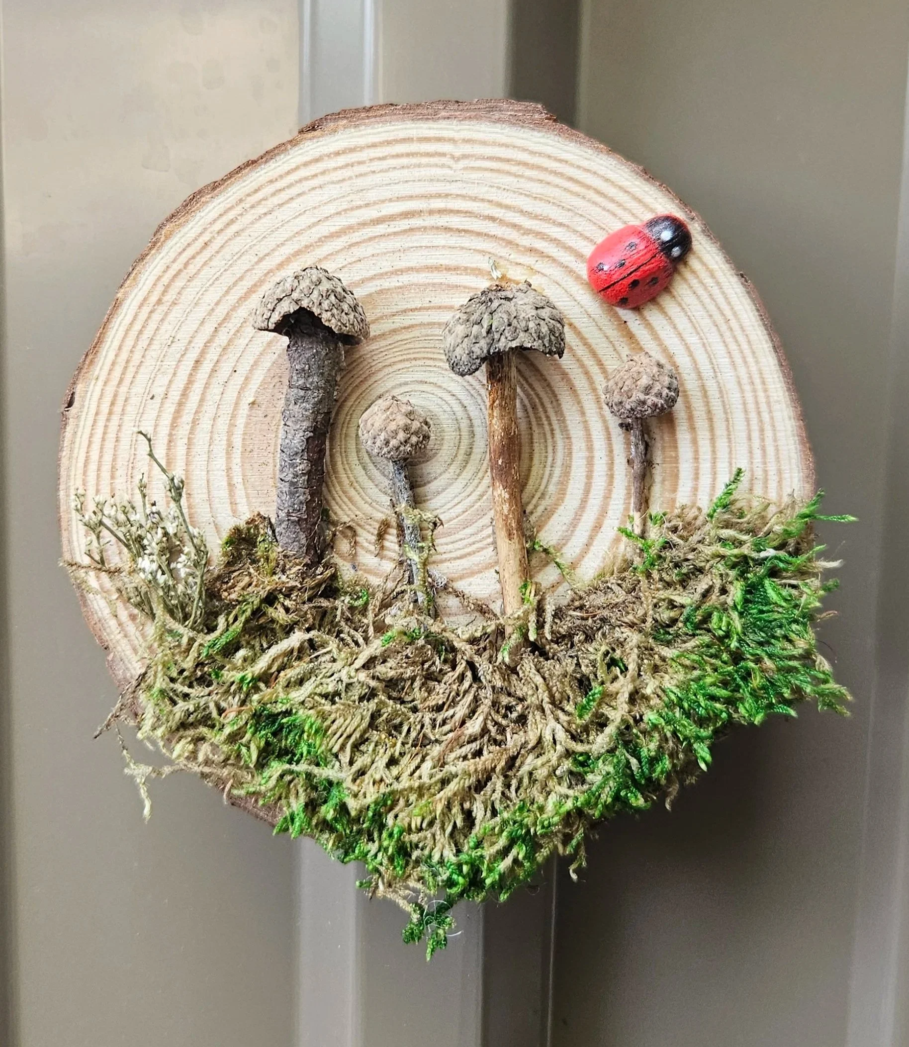 Nature Scene Wood Slice Magnet