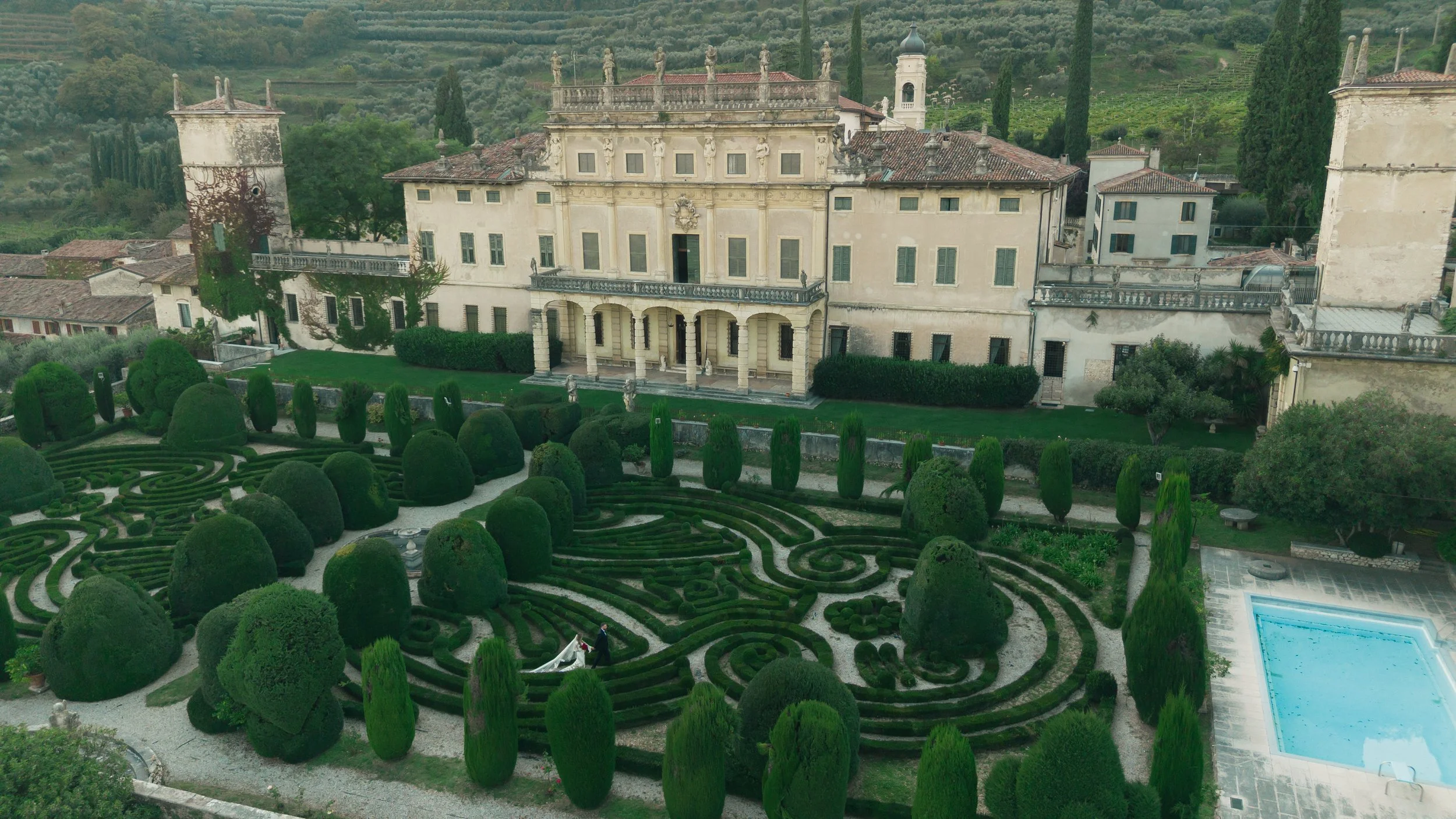 KORTNEY J PHOTO VILLA ARVEDI VERONA-386.jpg