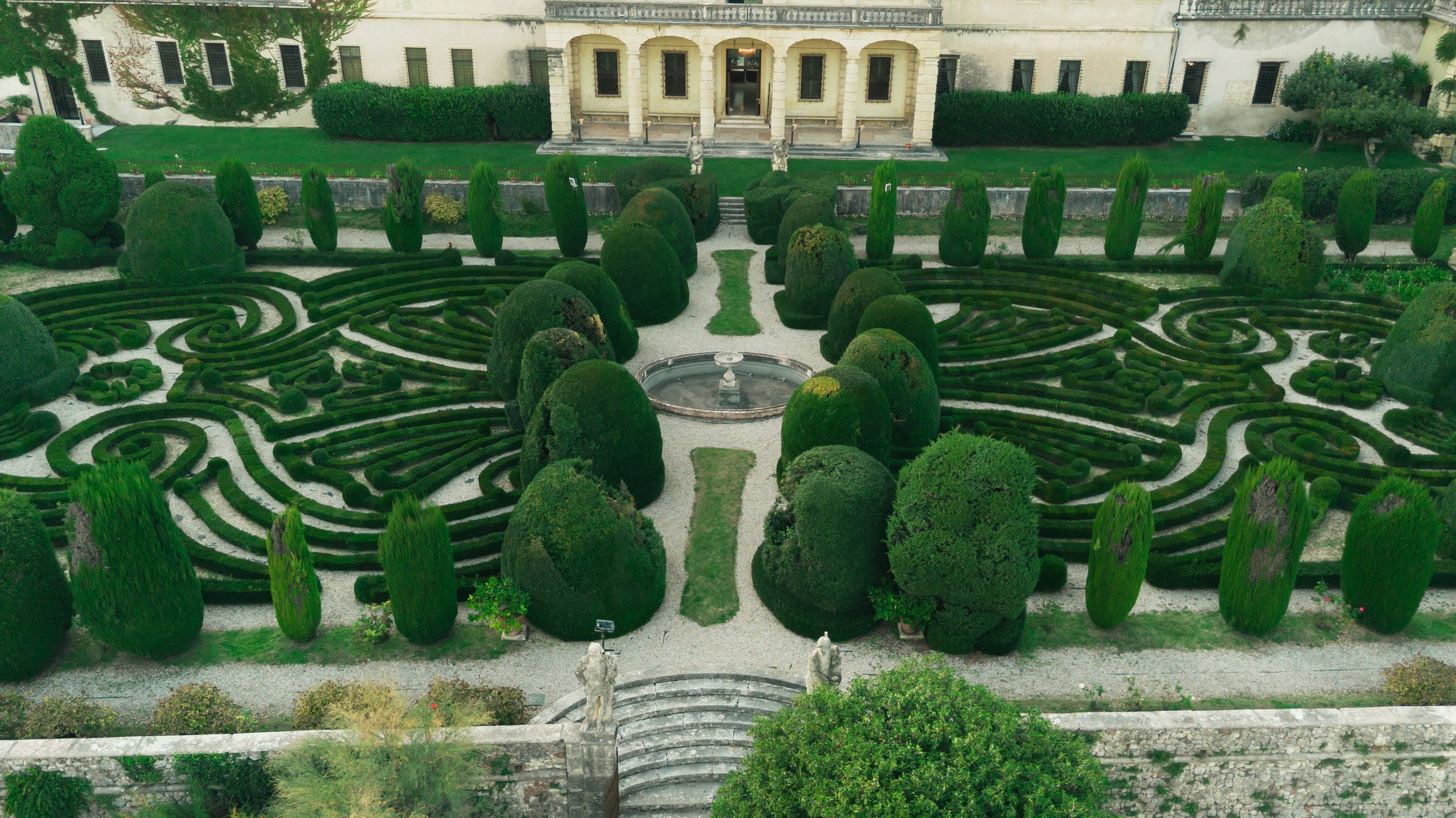 KORTNEY J PHOTO VILLA ARVEDI VERONA-371.jpg