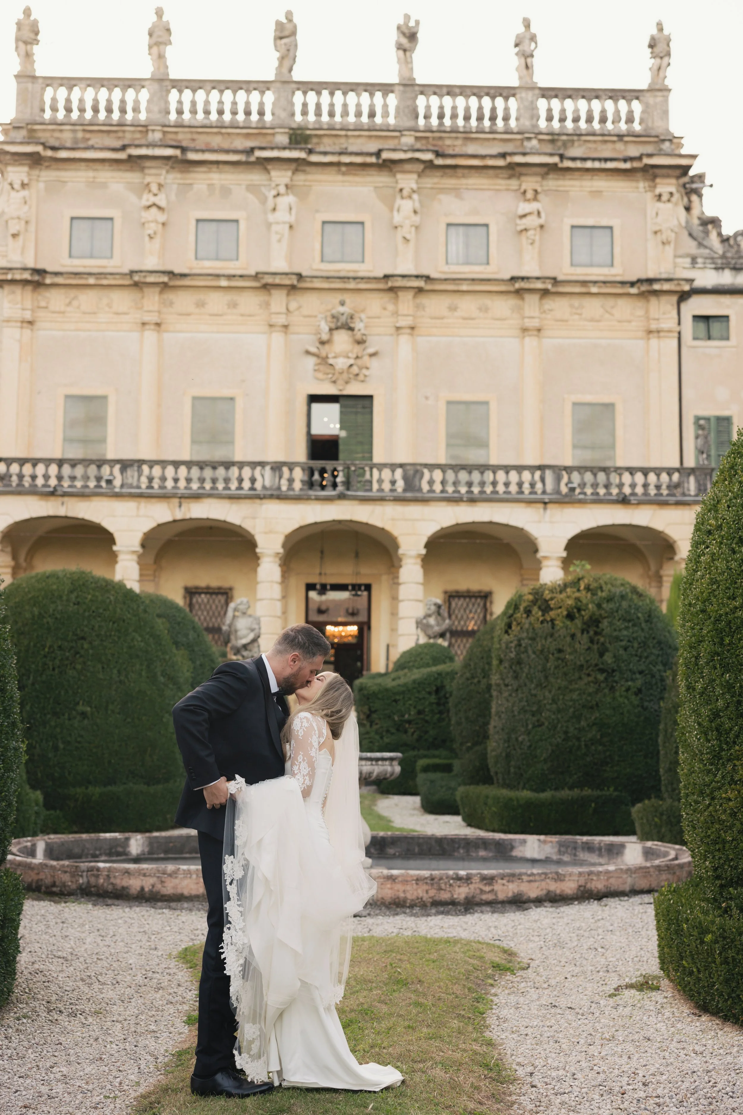 KORTNEY J PHOTO VILLA ARVEDI VERONA-451.jpg