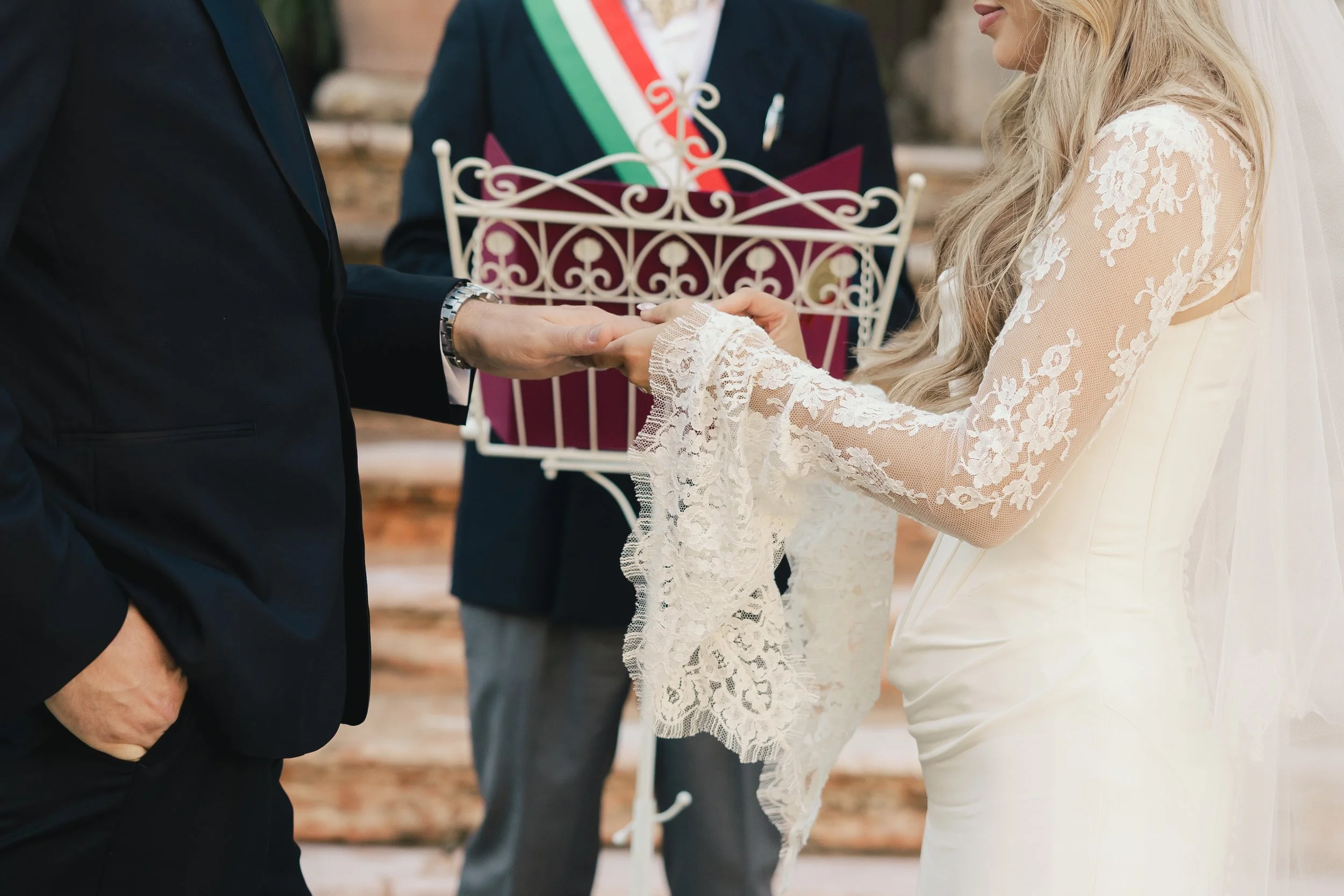 KORTNEY J PHOTO VILLA ARVEDI VERONA-293.jpg