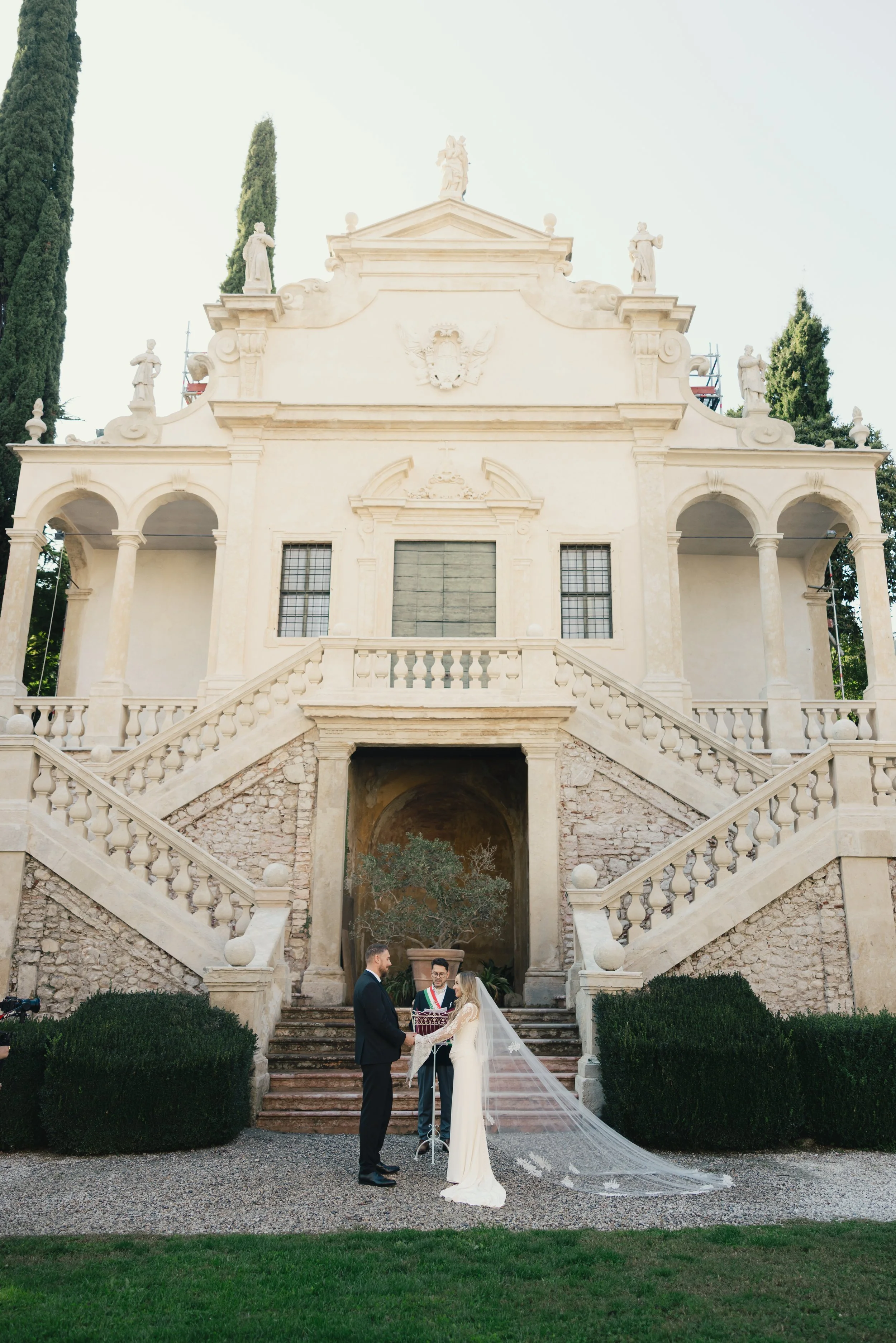 KORTNEY J PHOTO VILLA ARVEDI VERONA-235.jpg