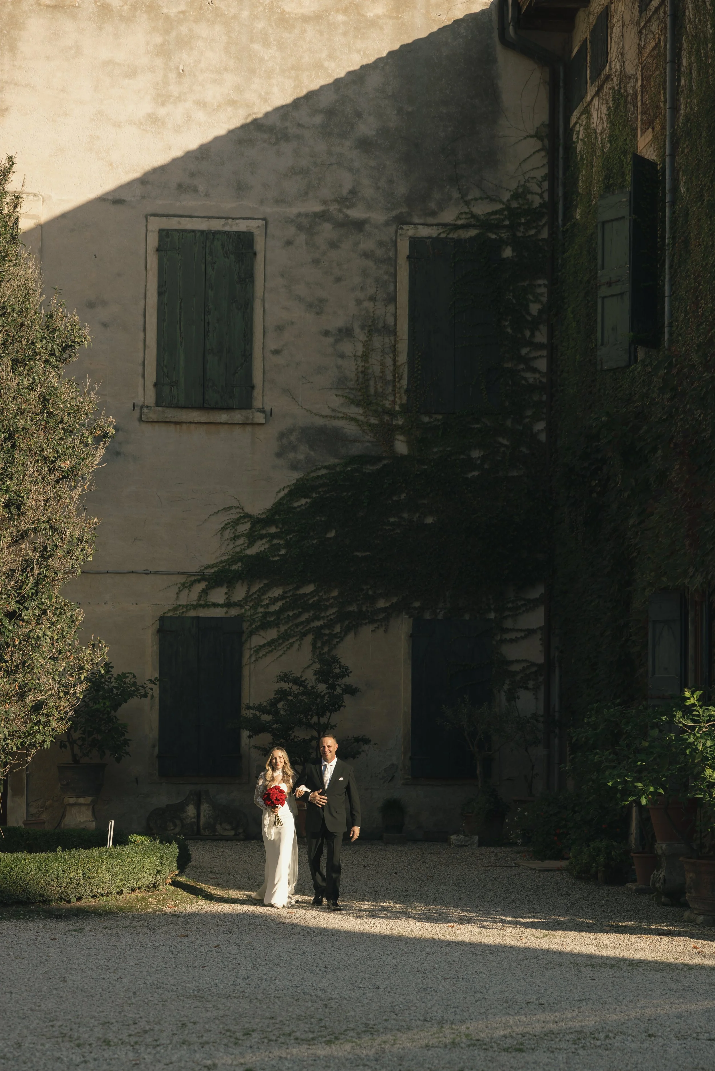 KORTNEY J PHOTO VILLA ARVEDI VERONA-215.jpg
