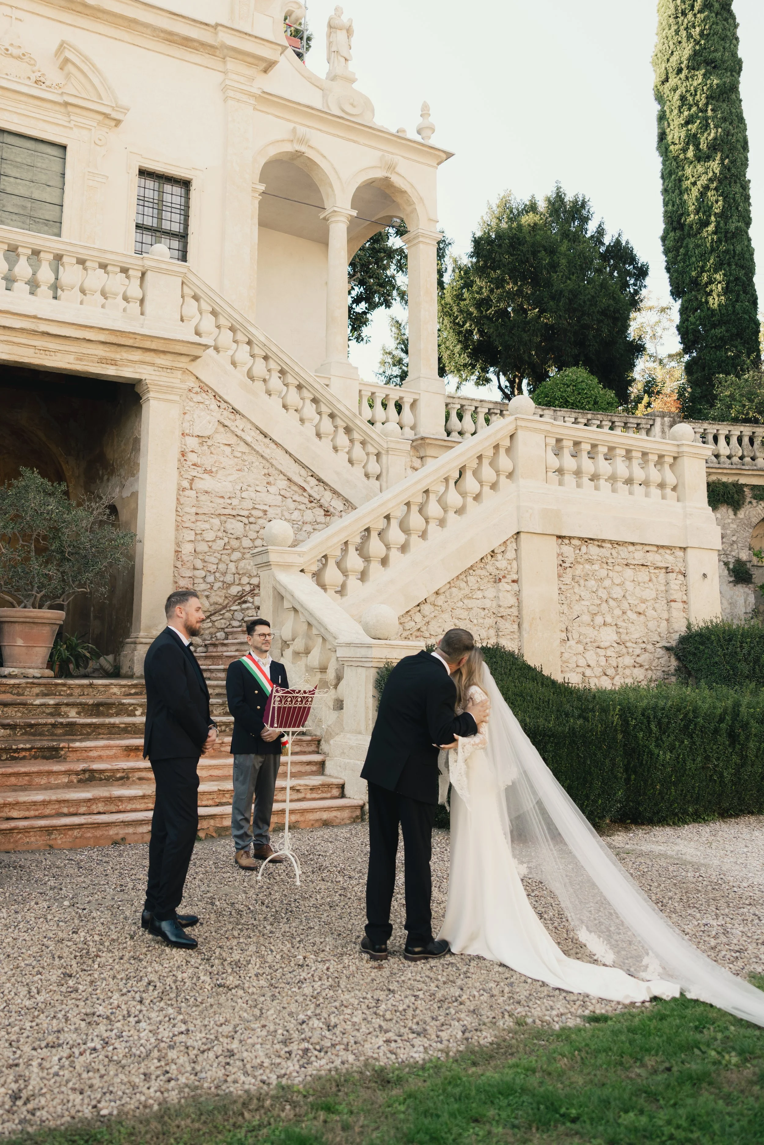 KORTNEY J PHOTO VILLA ARVEDI VERONA-224.jpg