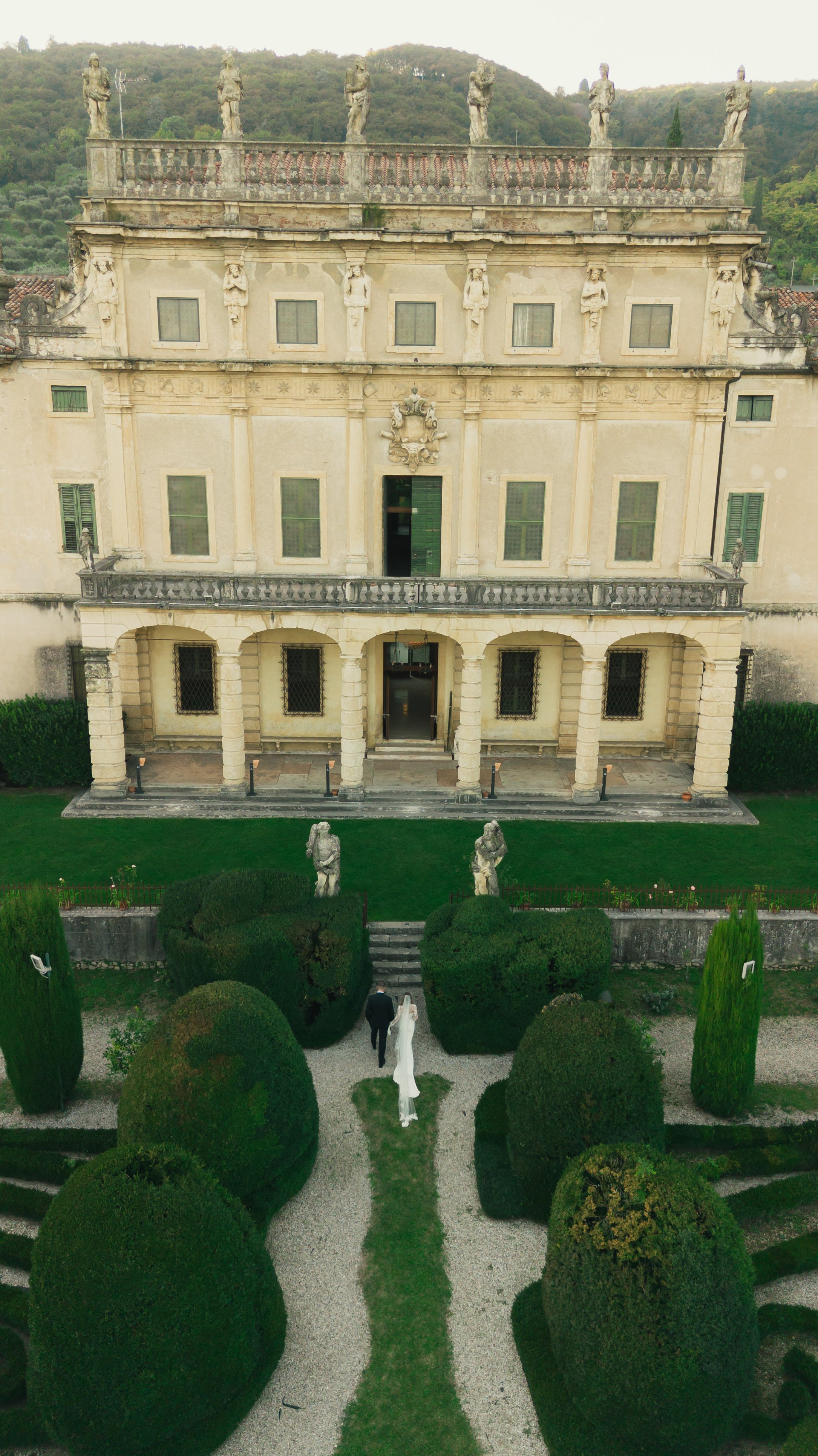 KORTNEY J PHOTO VILLA ARVEDI VERONA-390.jpg