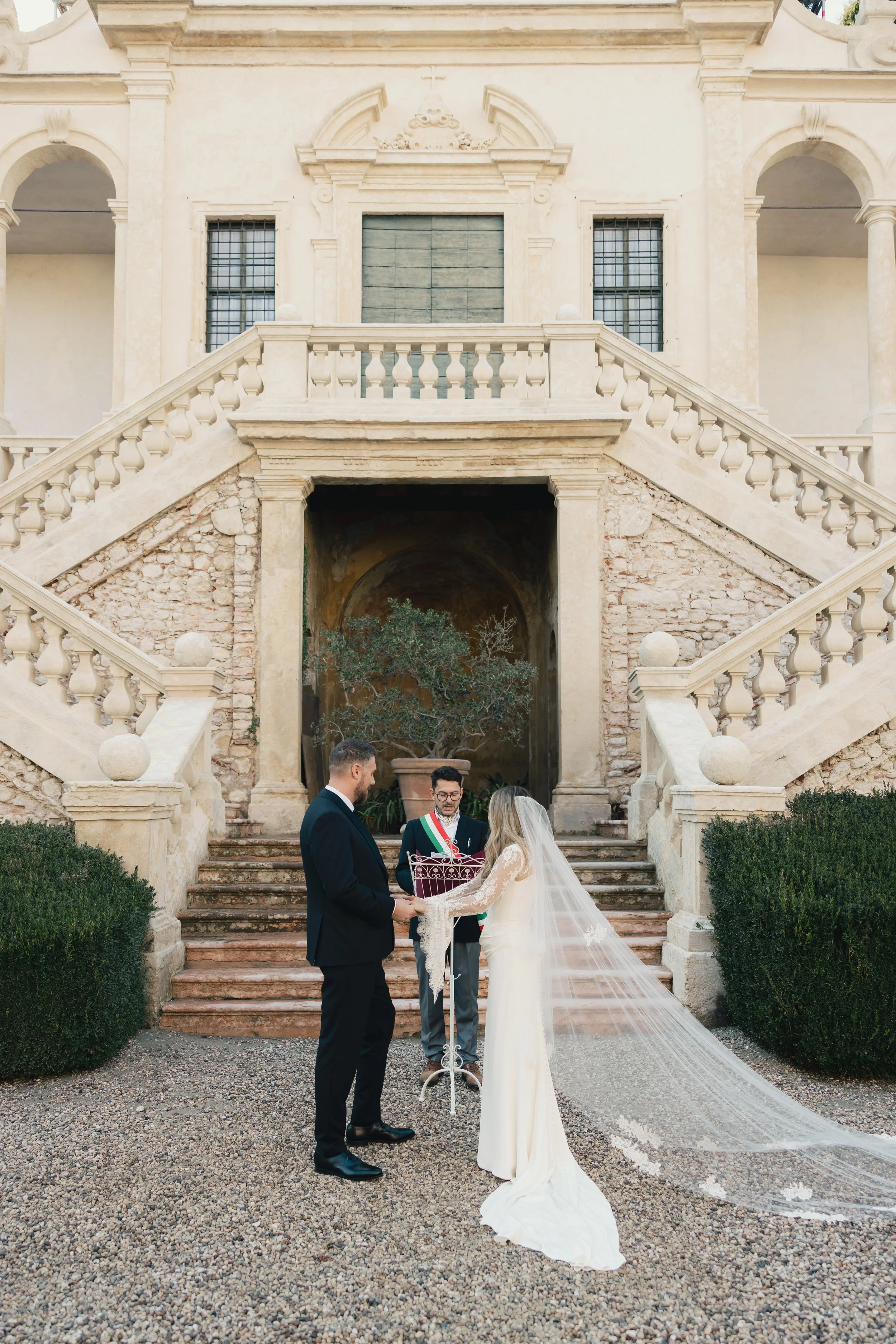 KORTNEY J PHOTO VILLA ARVEDI VERONA-299.jpg