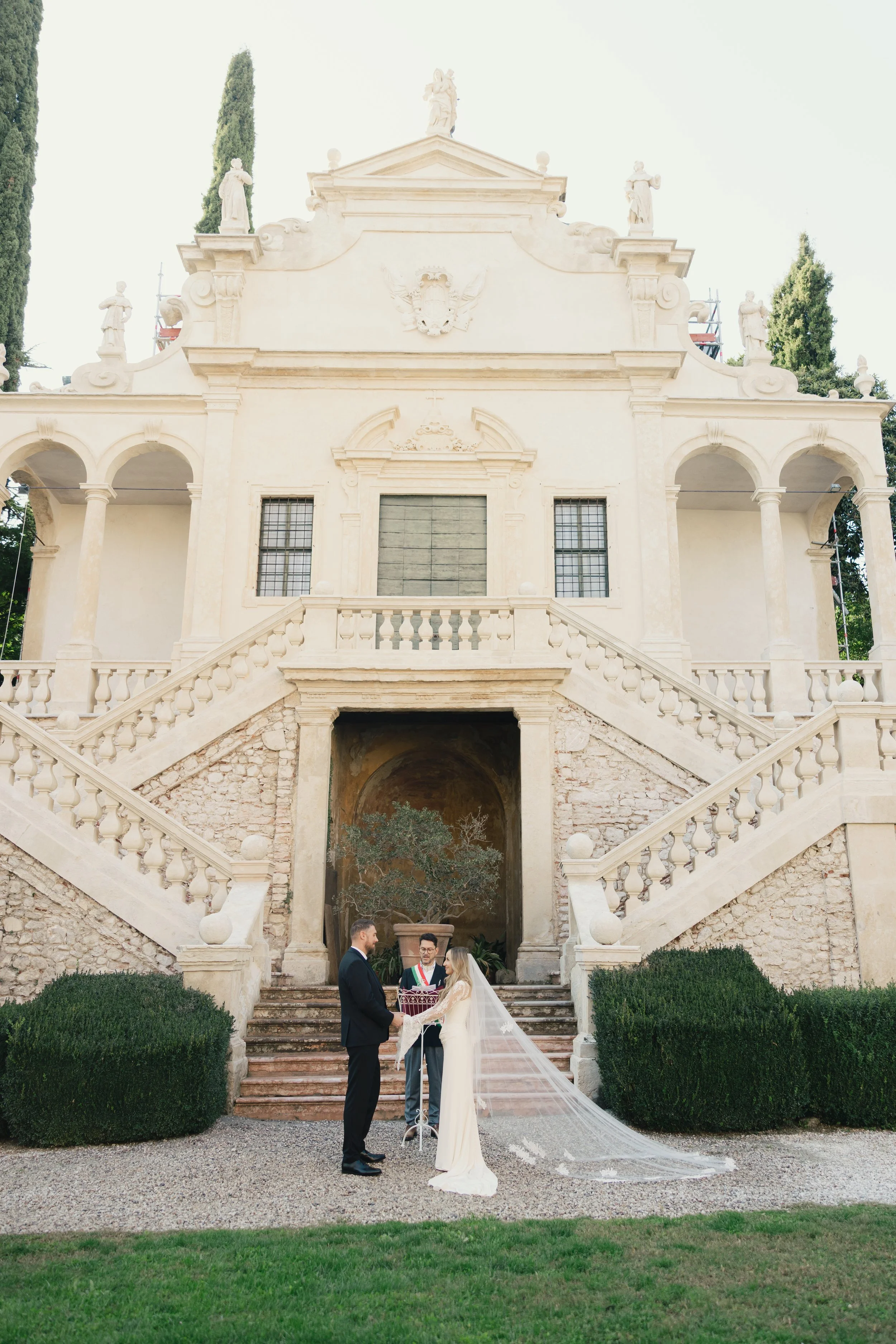 KORTNEY J PHOTO VILLA ARVEDI VERONA-236.jpg