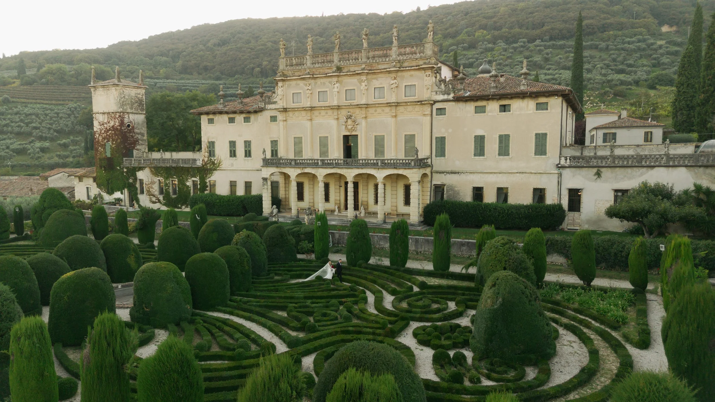 KORTNEY J PHOTO VILLA ARVEDI VERONA-375.jpg