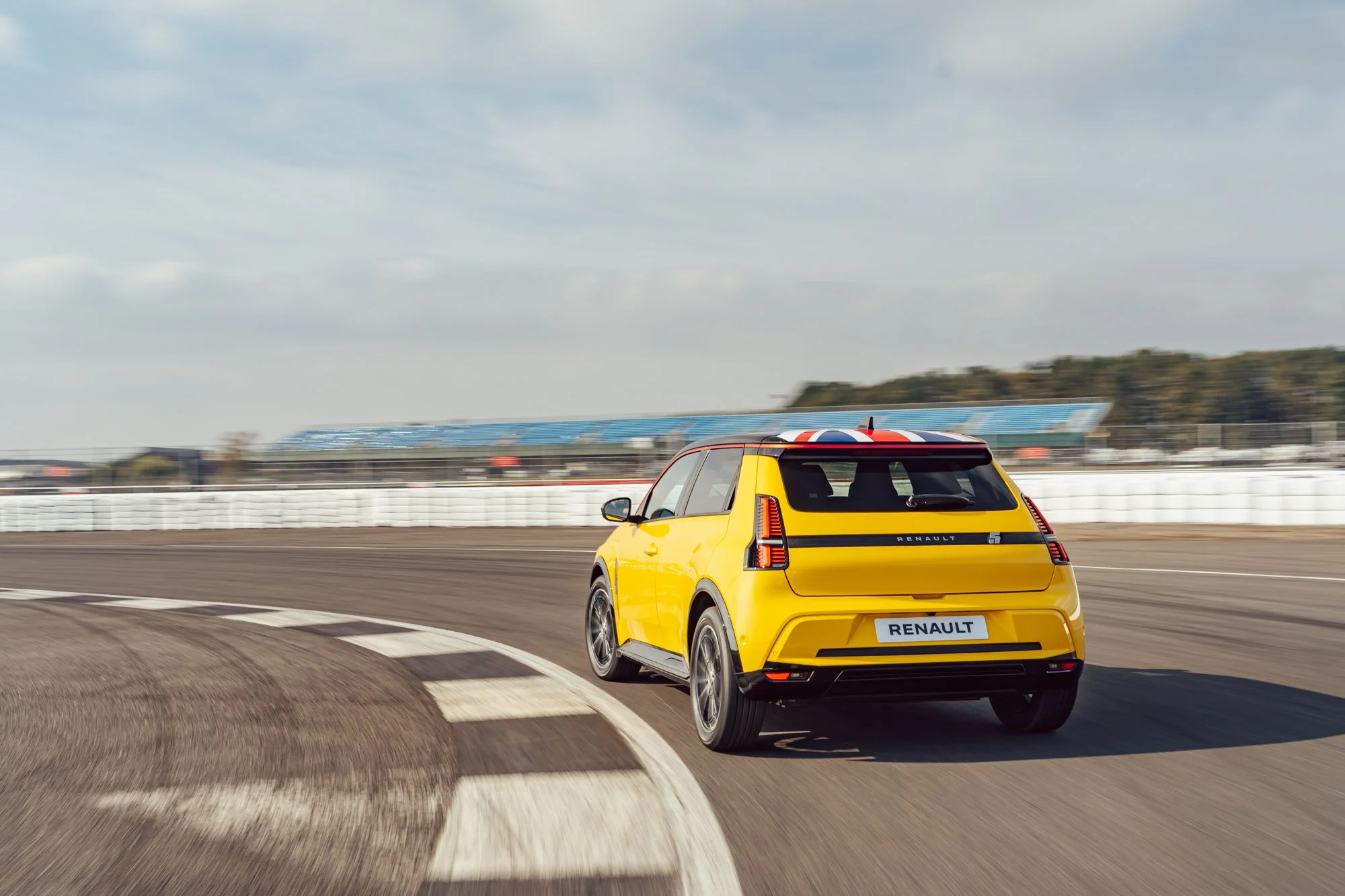 23ONE Creative, 23ONE Photography, 23ONE Derbyshire, Professional Photographer Derbyshire, UK Photography Studio, Global Photography Services, Derbyshire Photographers, Creative Photography UK, International Photography Company, Professional Photogra