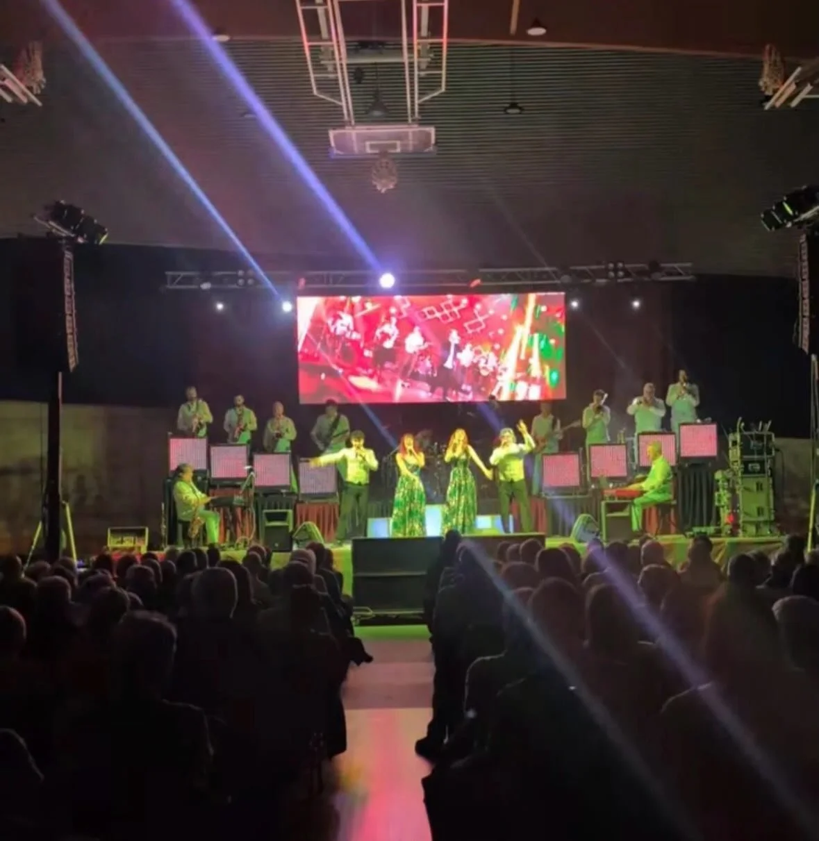 📸 Imatges de la nostra actuaci&oacute; a Camprodon, en els actes de la Fira de la Pur&iacute;ssima.

👏🏻💪Volem agrair a @ajcamprodon @edrevents , a tot el personal que ha fet possible dita actuaci&oacute; i, evidentment, a tot el públic que ha as