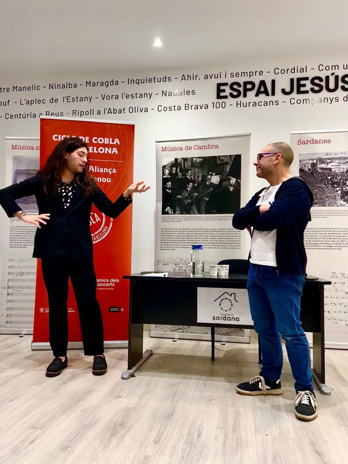 🔴 Presentaci&oacute; del Cicle de Cobla a Barcelona 2026

Ahir vam tenir el plaer d&rsquo;assistir a la presentaci&oacute; del Cicle de Cobla a Barcelona 2026, una cita imprescindible per als amants de la m&uacute;sica de cobla. L&rsquo;acte va comp