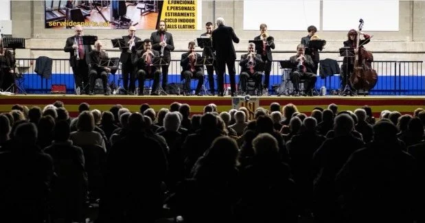 📸 Imatges de la nostra actuaci&oacute; a Riudellots, degut a l&rsquo;ajornament per la festivitat de Sant Esteve. 

👏🏻💪Volem agrair a @ajriudellots a l&rsquo;Agrupaci&oacute; Sardanista de Riudellots, a tot el personal que ha fet possible dita ac