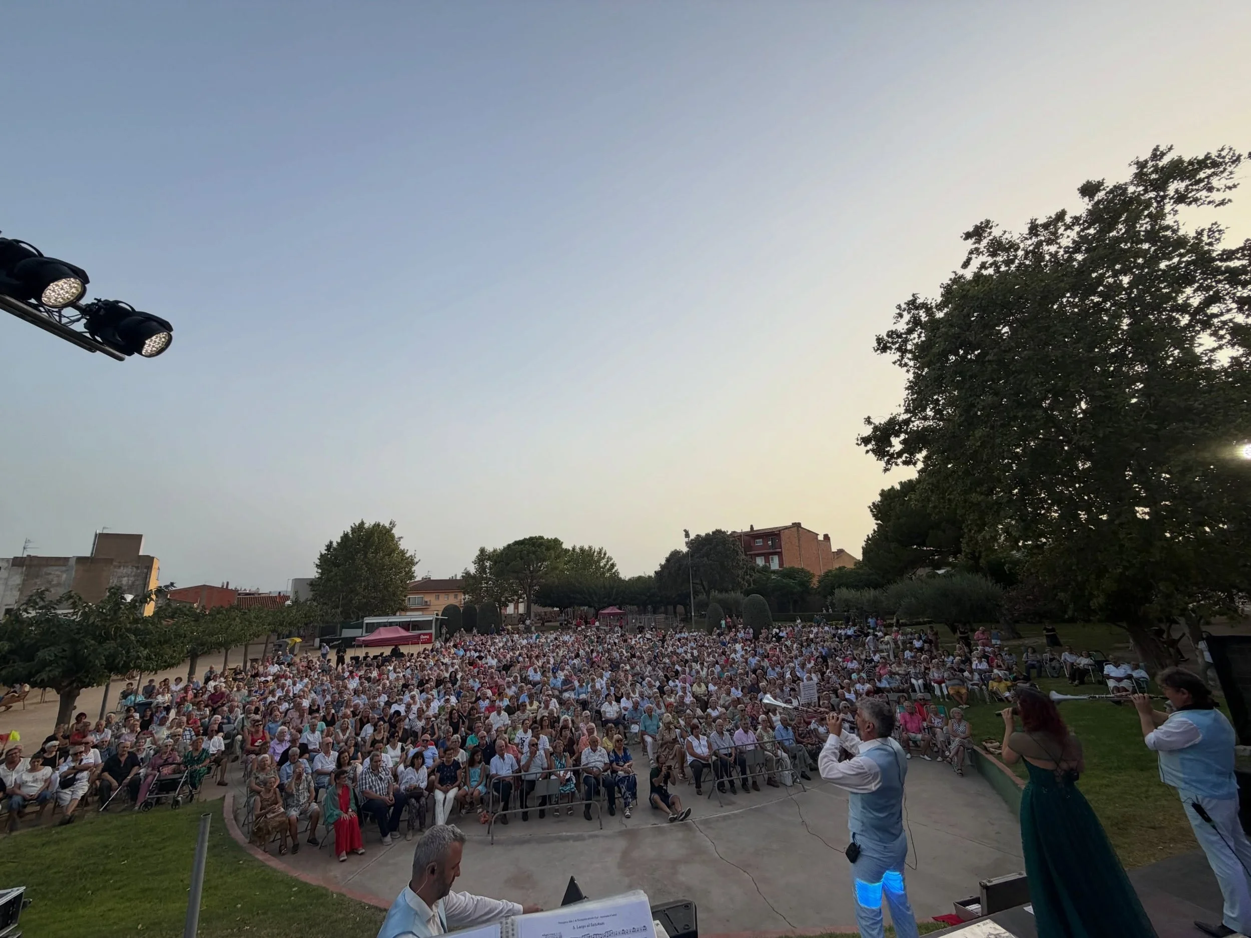 📸Imatges de l&rsquo;actuaci&oacute; a Torroella de Montgr&iacute; dintre els actes de la Festa Major.

👏🏻💪Volem agrair a @ajtorroella , a tot el personal que ha fet possible dita actuaci&oacute; i, evidentment, a tot el públic que ha assistit a 