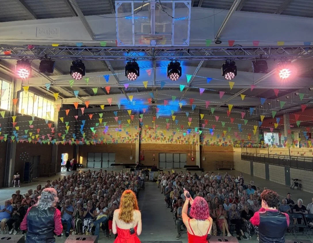 📸Imatges de l&rsquo;actuaci&oacute; a Riudarenes en els actes de la Festa Major.

👏🏻💪Volem agrair a @ajderiudarenes @espectaclesgirona2 , a tot el personal que ha fet possible dites actuacions i, evidentment, a tot el públic que ha assitit a l&r