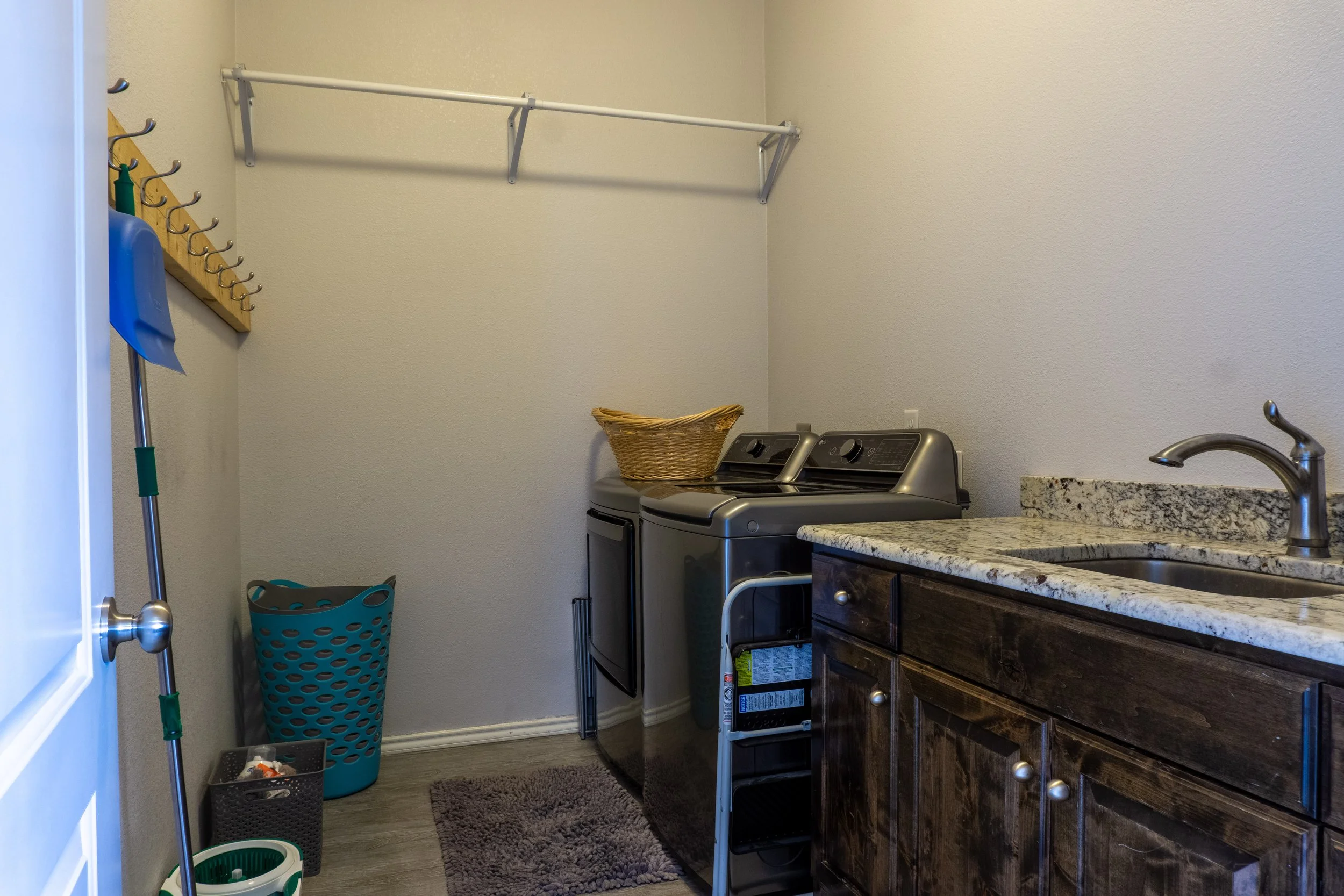 Mayfield, Dagan 5309 Bella Plz -39.jpg