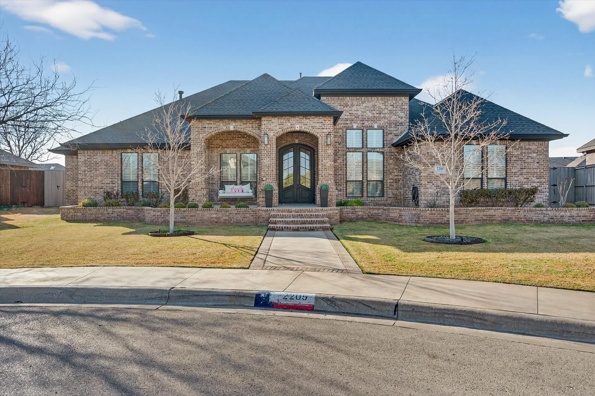 01-2205 Homestead Ct_0414.jpg