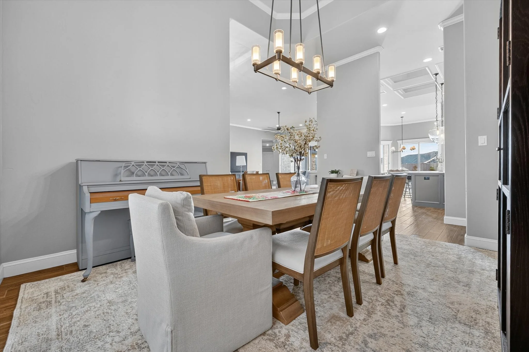 13-2205 Homestead Ct_0620.jpg