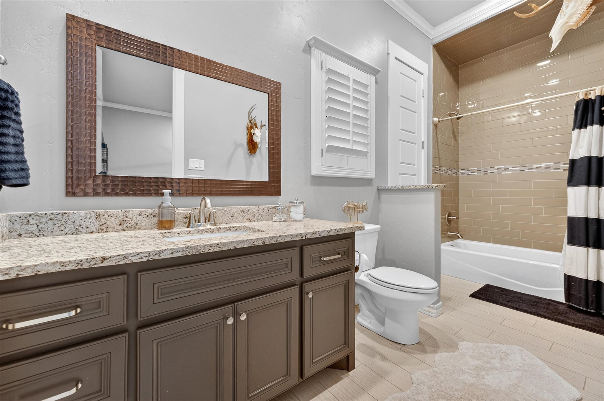 44-2205 Homestead Ct_0924.jpg