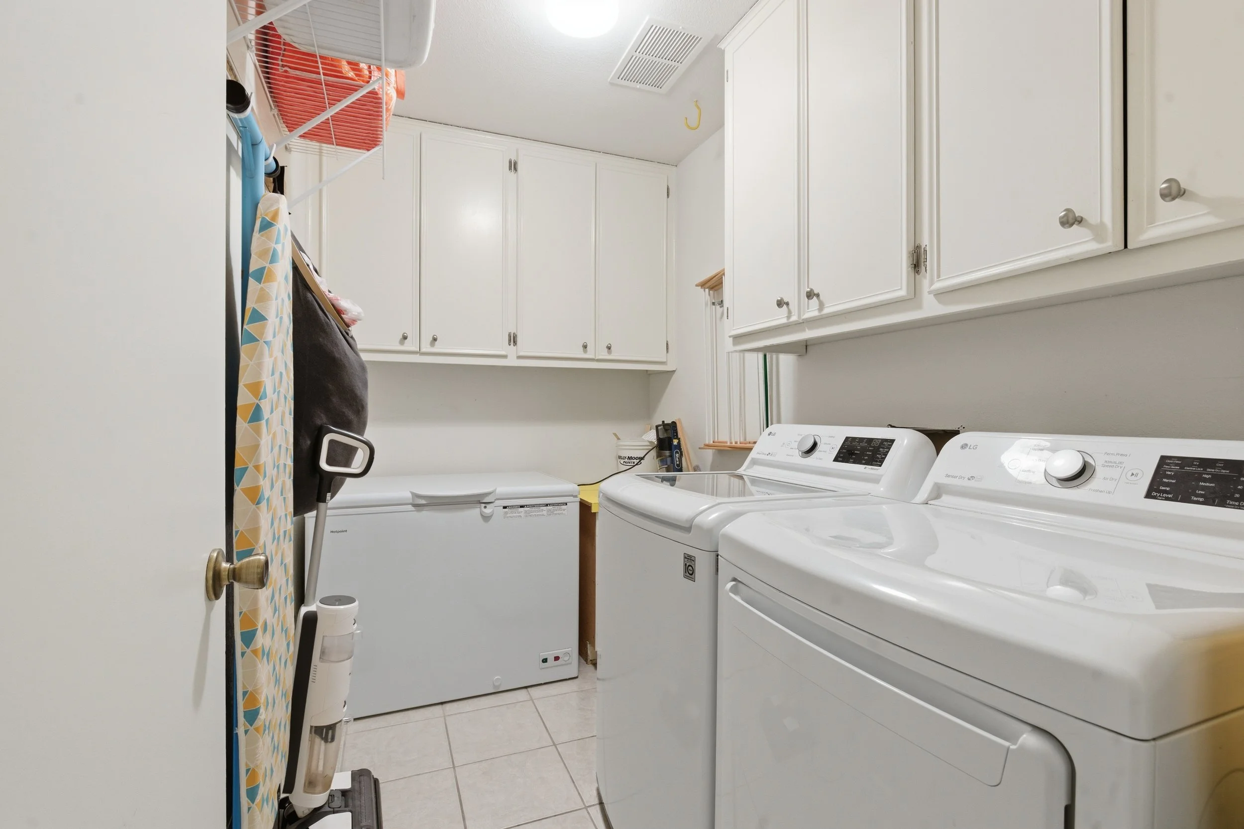 4213_Ferncliff_Ave_028.jpg