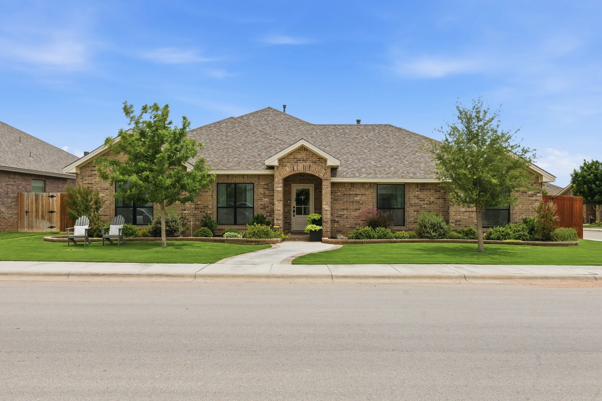 4400_Heritage_Oaks_Dr_001.jpg
