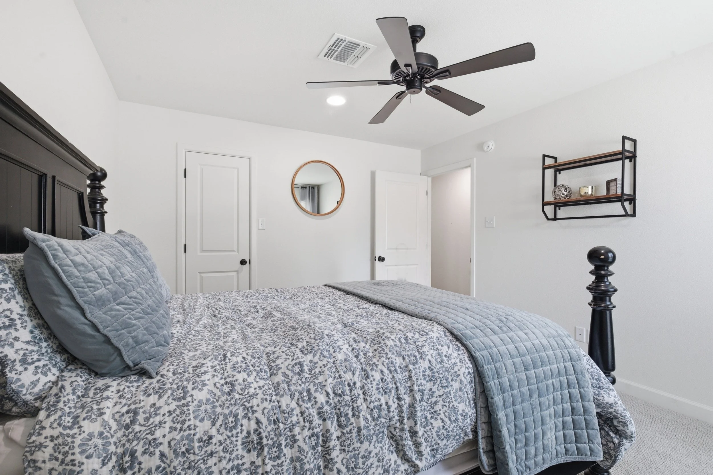 4400_Heritage_Oaks_Dr_026.jpg