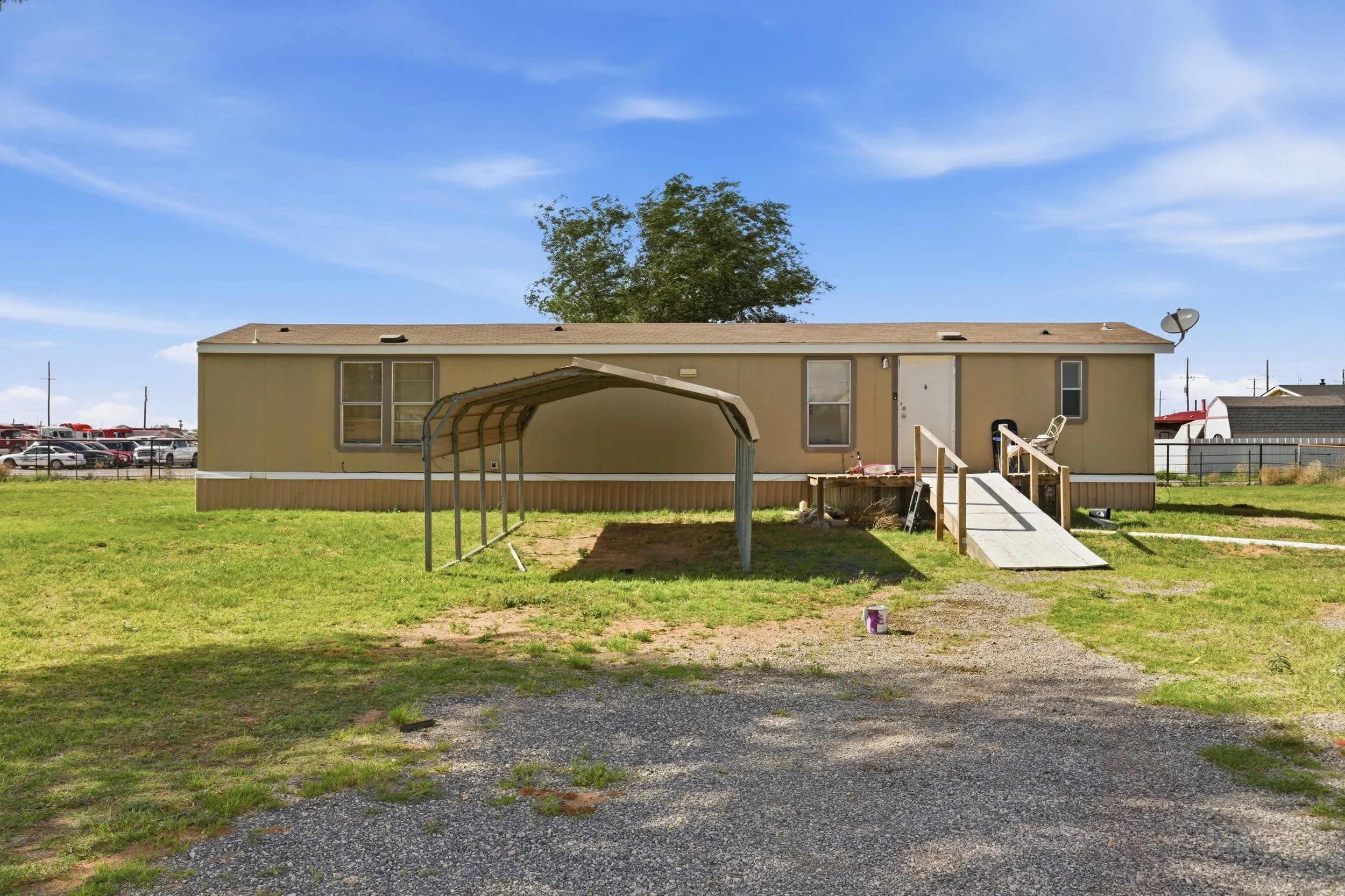 5914_FM715_005.jpg