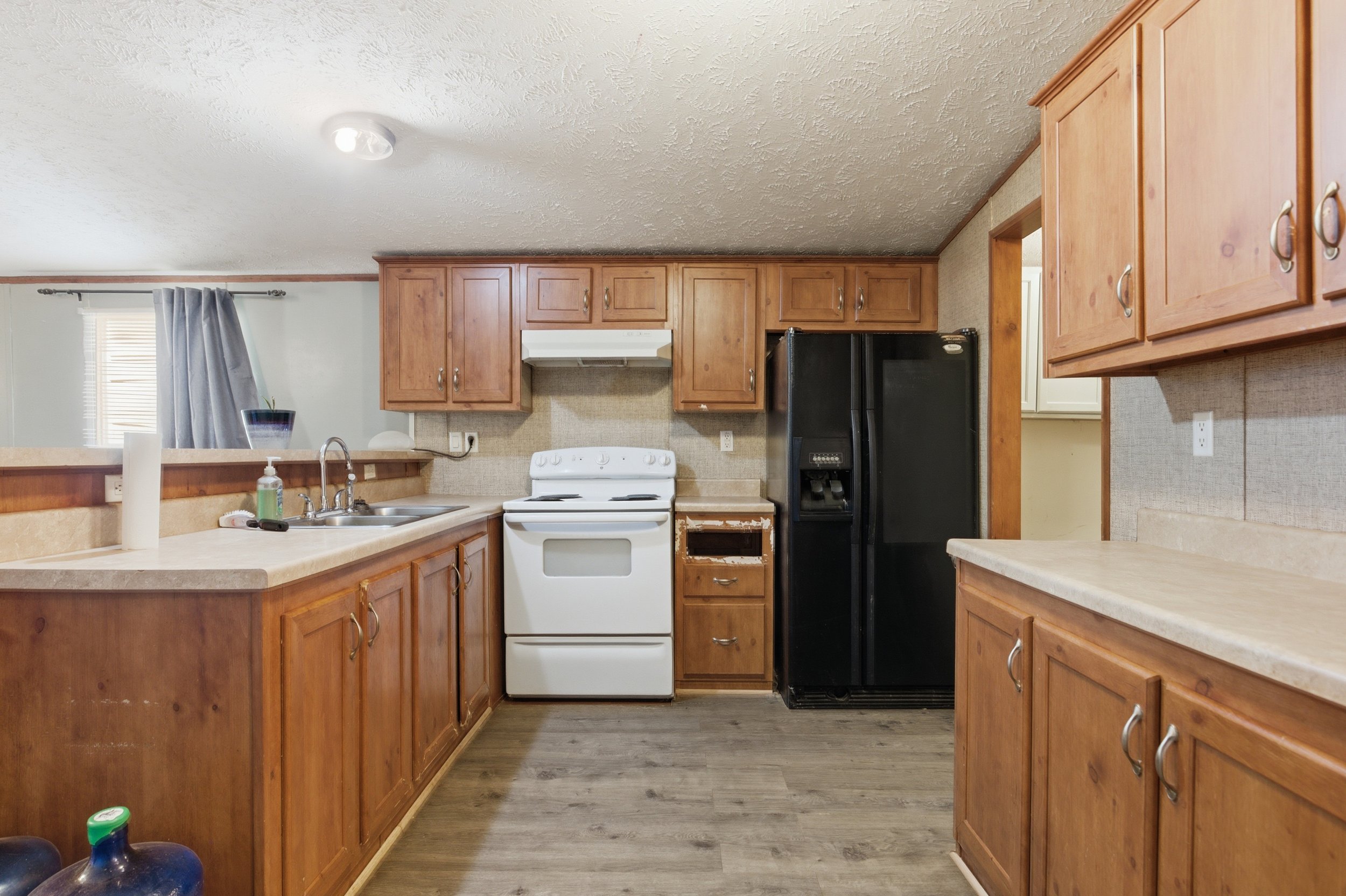 5914_FM715_010.jpg