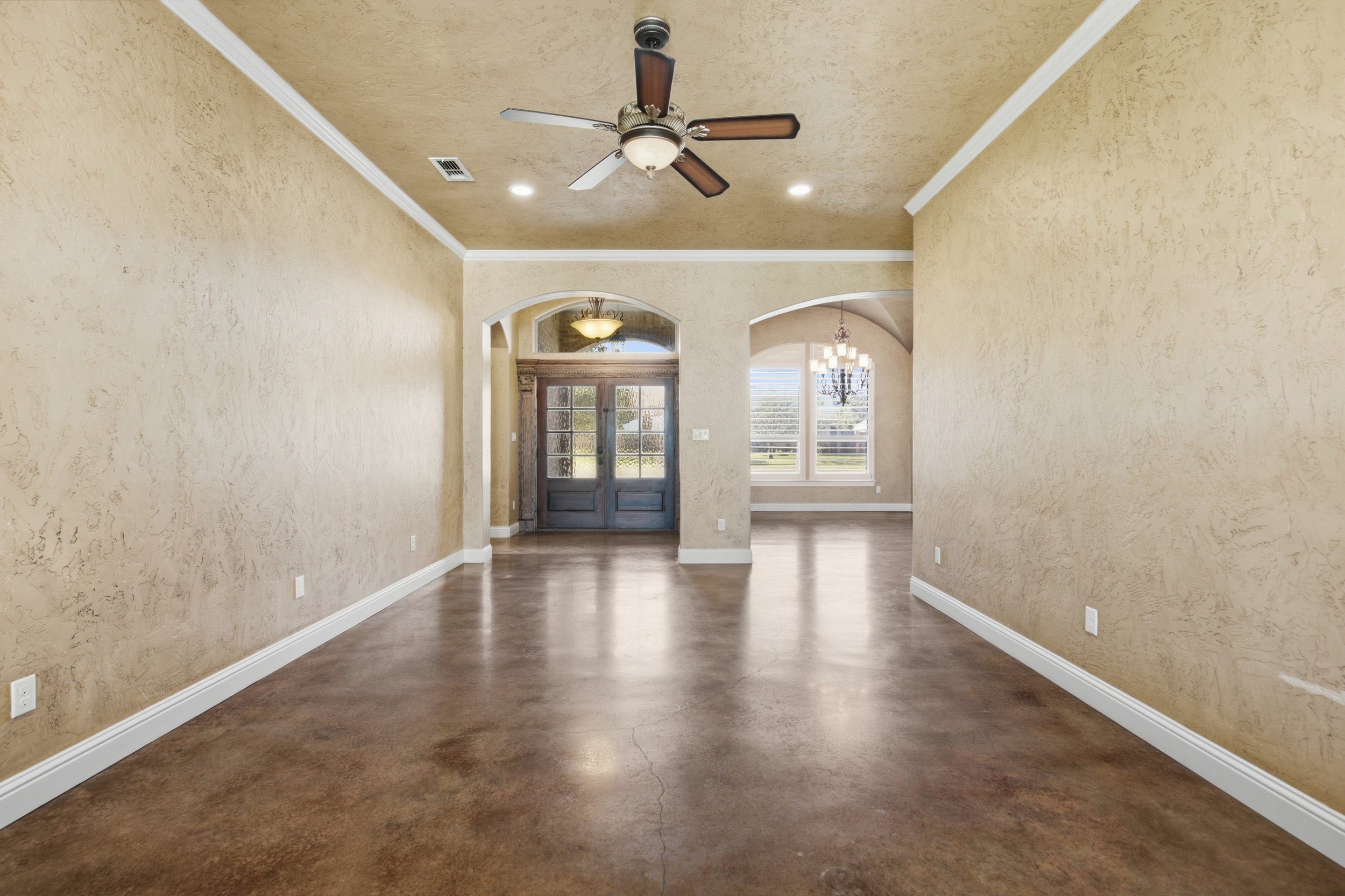 4316_Wood_Drive_Midland_002.jpg