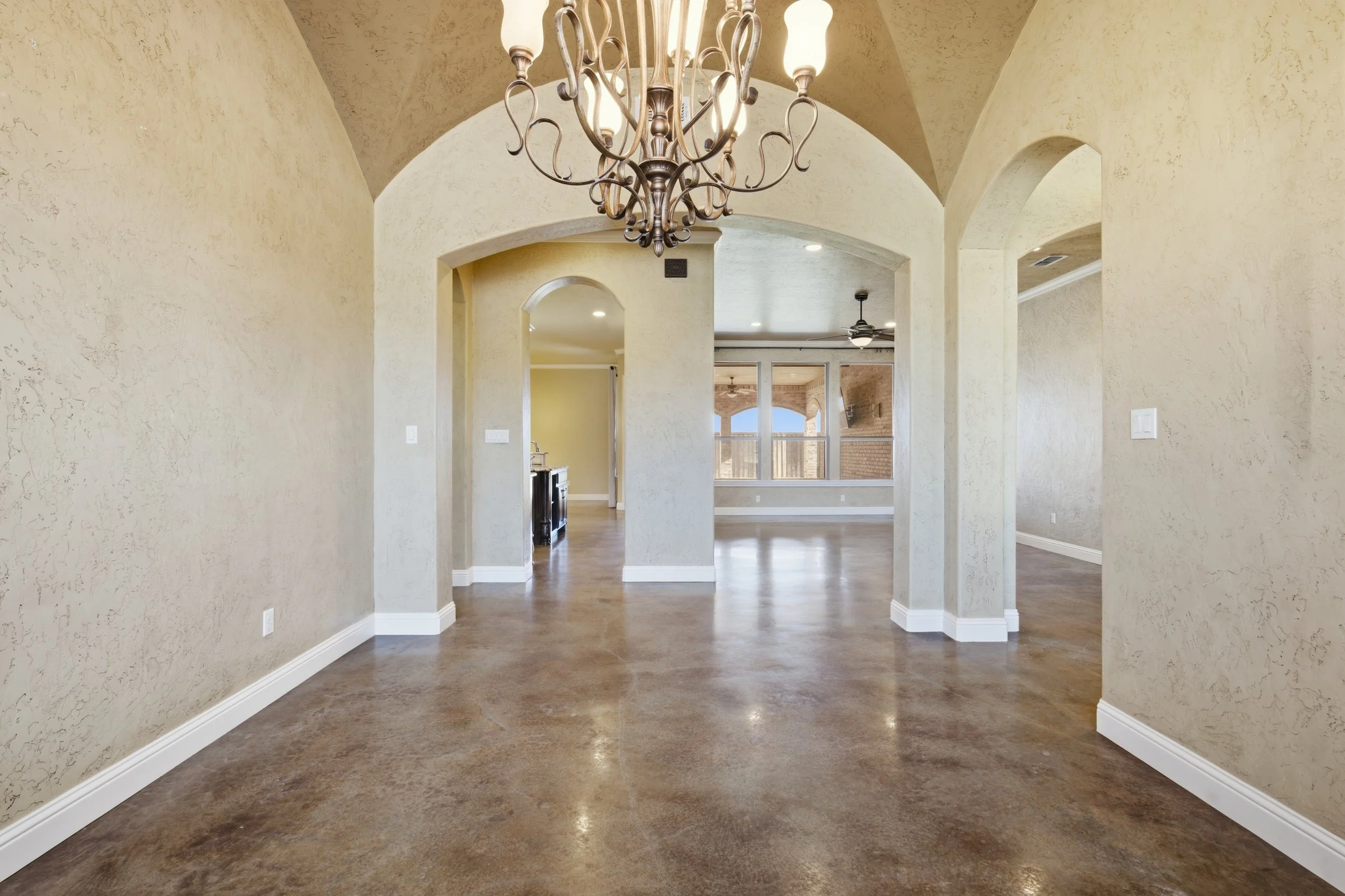4316_Wood_Drive_Midland_004.jpg