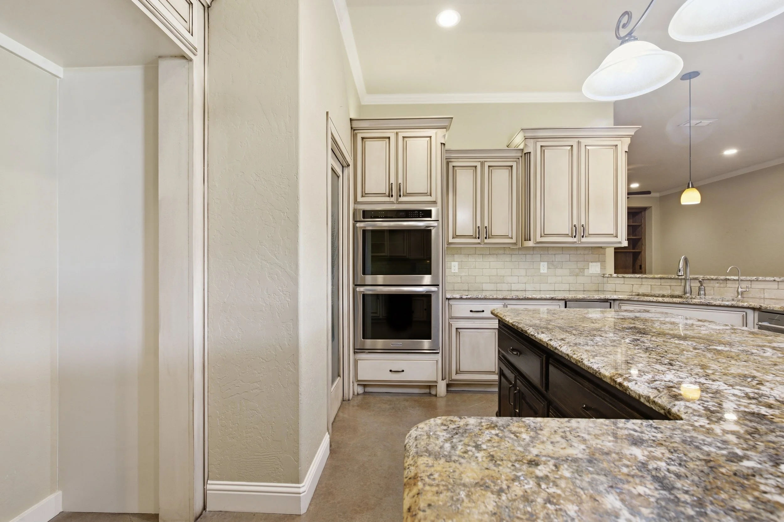 4316_Wood_Drive_Midland_026.jpg