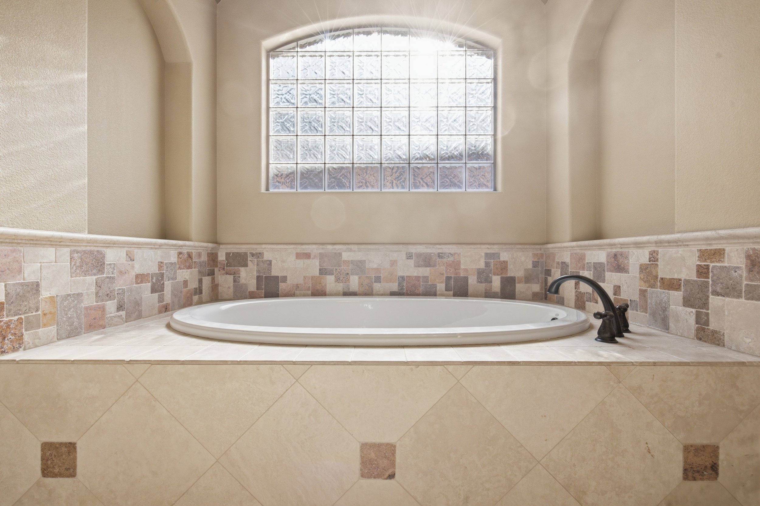 4316_Wood_Drive_Midland_016.jpg