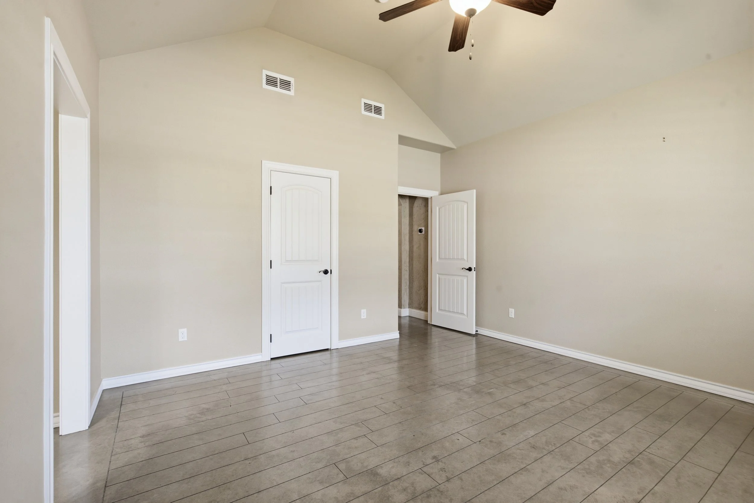 4316_Wood_Drive_Midland_019.jpg