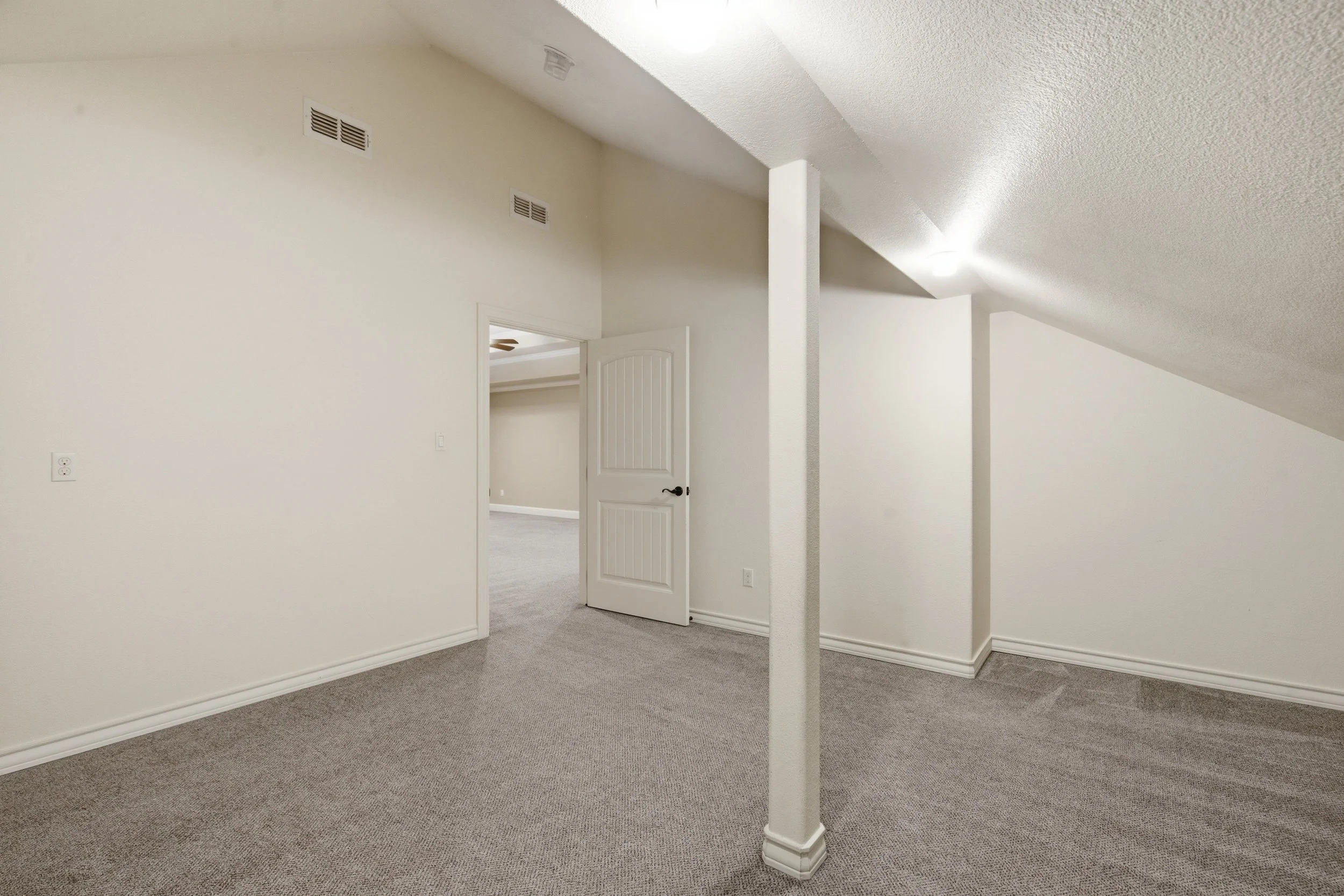 4316_Wood_Drive_Midland_039.jpg