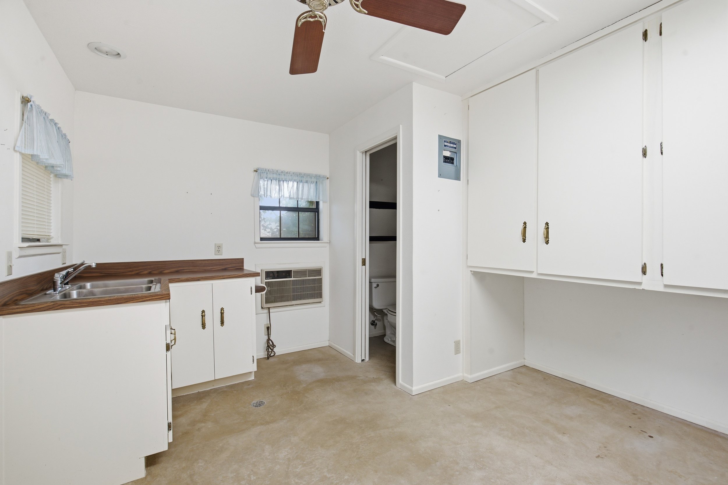 2307_Gulf_Avenue_Midland_012.jpg