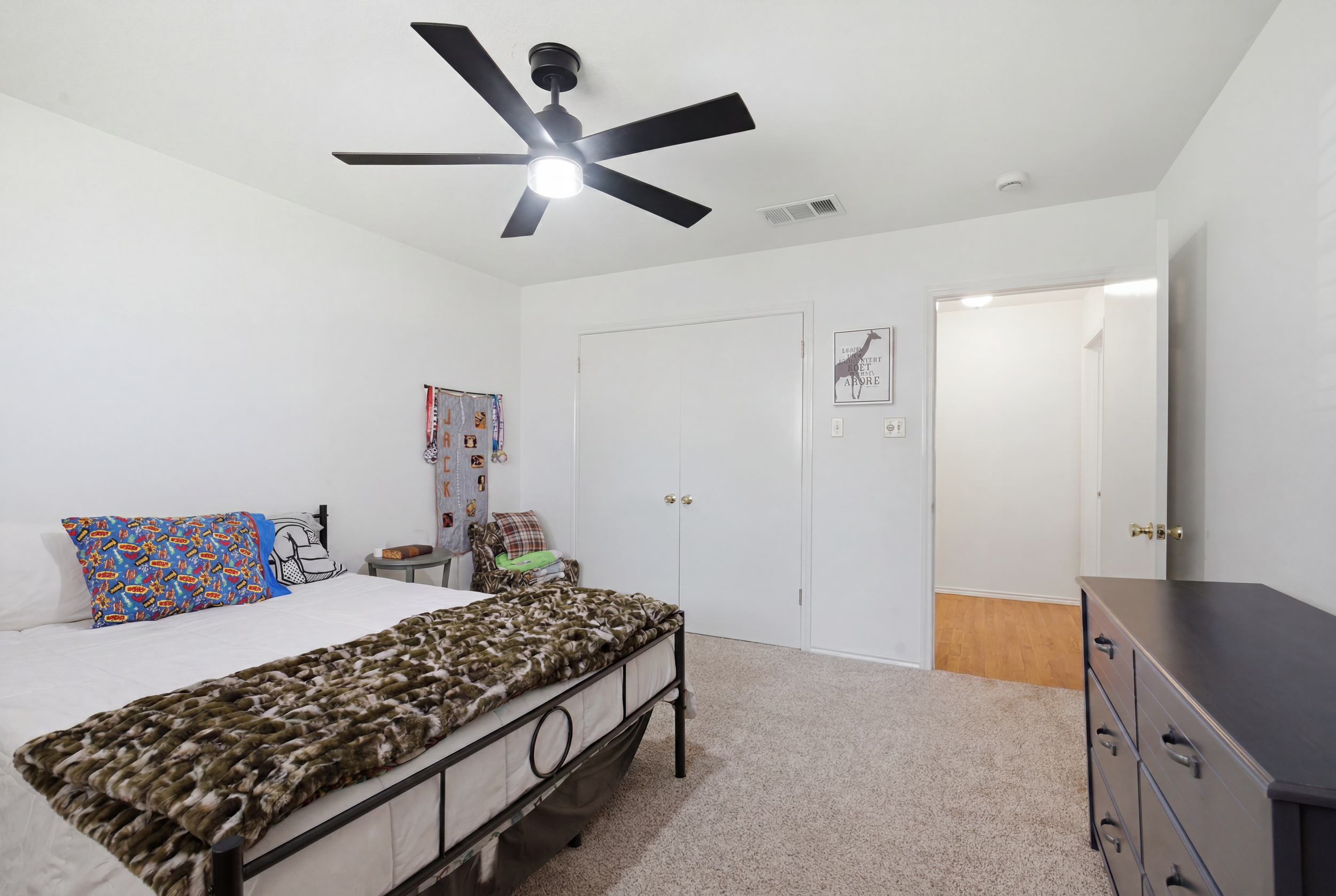 3204_Boyd_Avenue_Midland_016.jpg