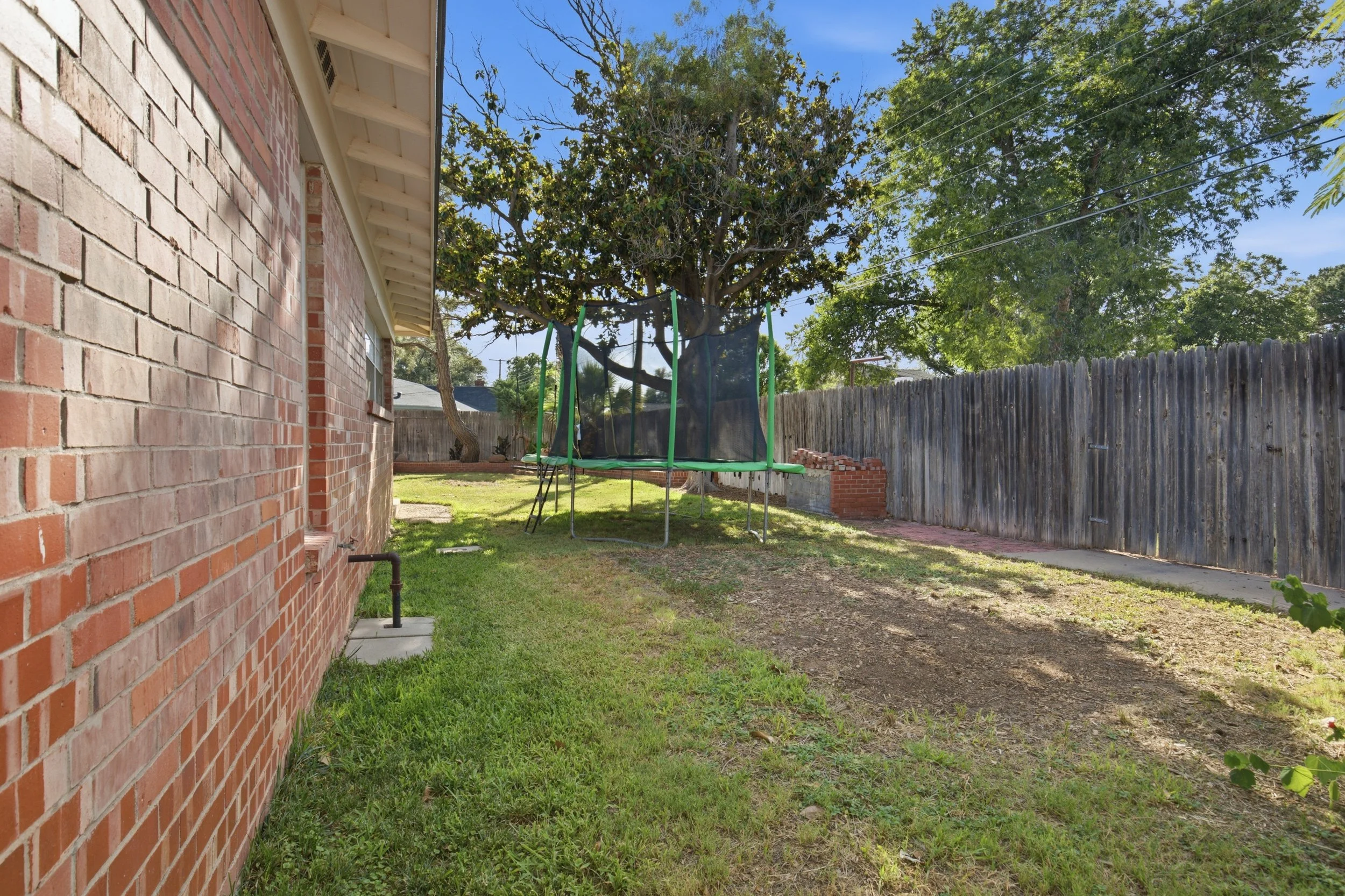 3204_Boyd_Avenue_Midland_037.jpg