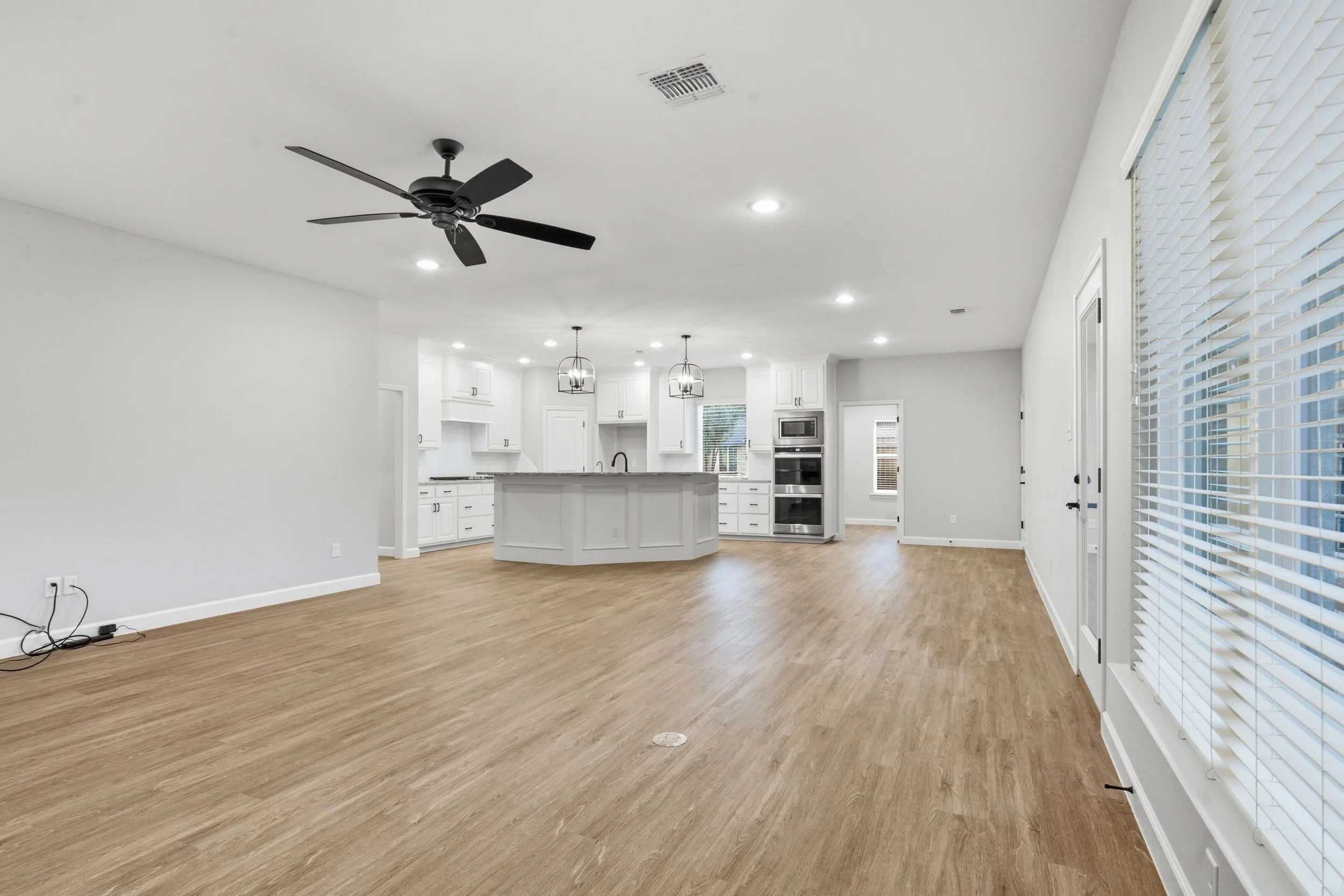 6104_Lampasas_Court_Midland_026.jpg