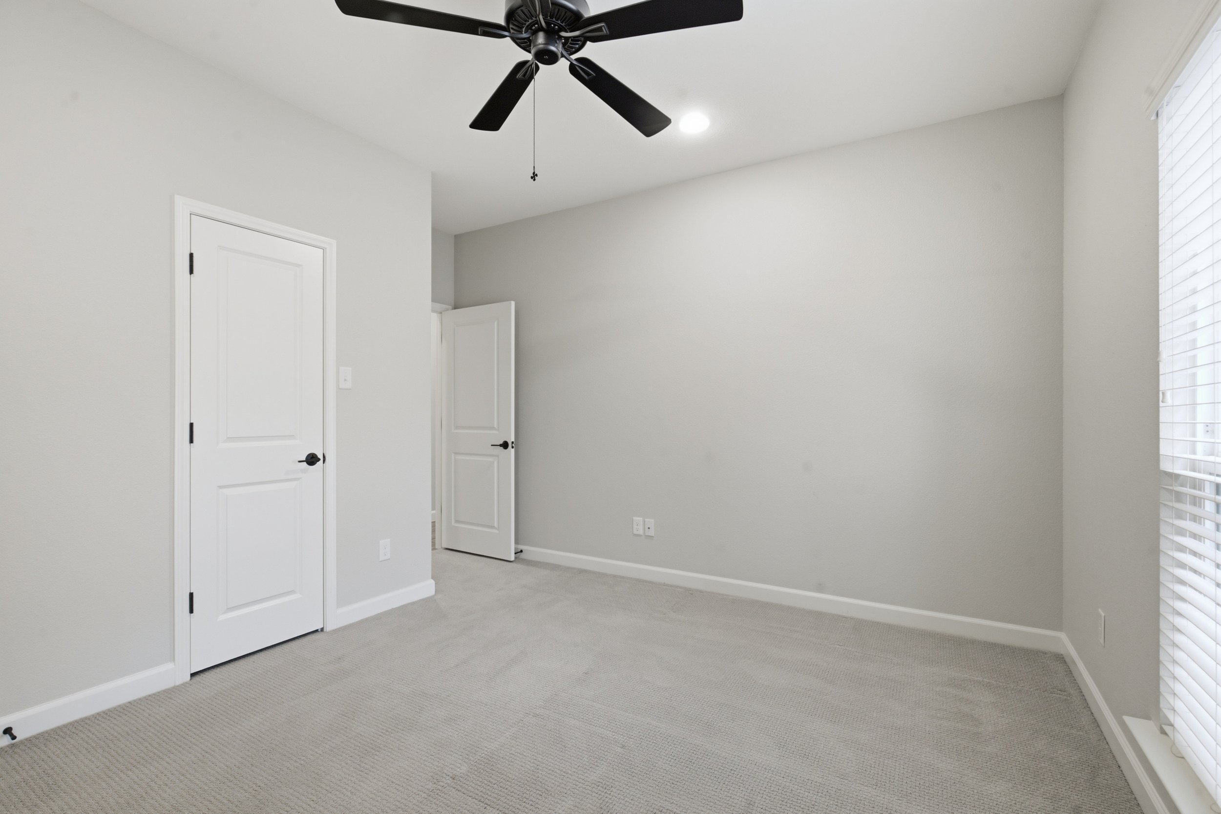 6104_Lampasas_Court_Midland_008.jpg