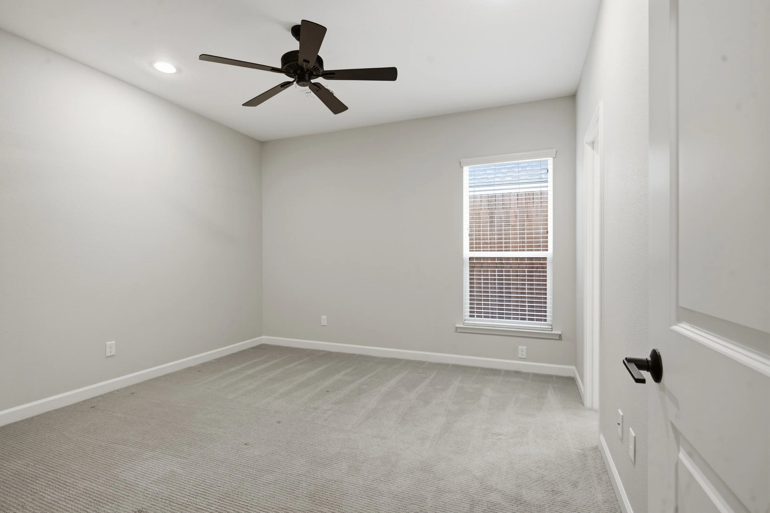 6104_Lampasas_Court_Midland_011.jpg