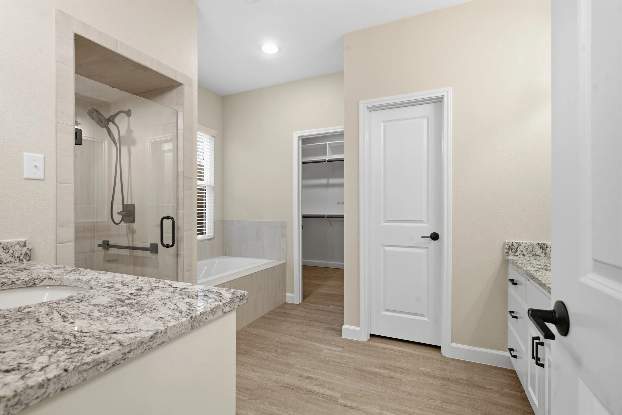 6104_Lampasas_Court_Midland_029.jpg