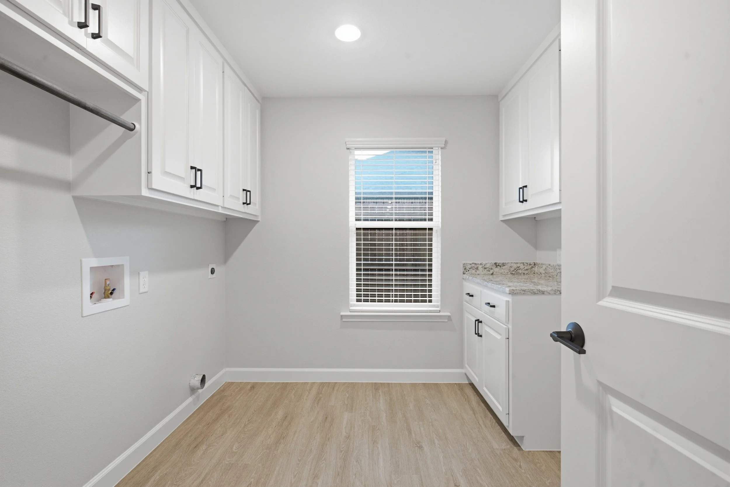 6104_Lampasas_Court_Midland_024.jpg